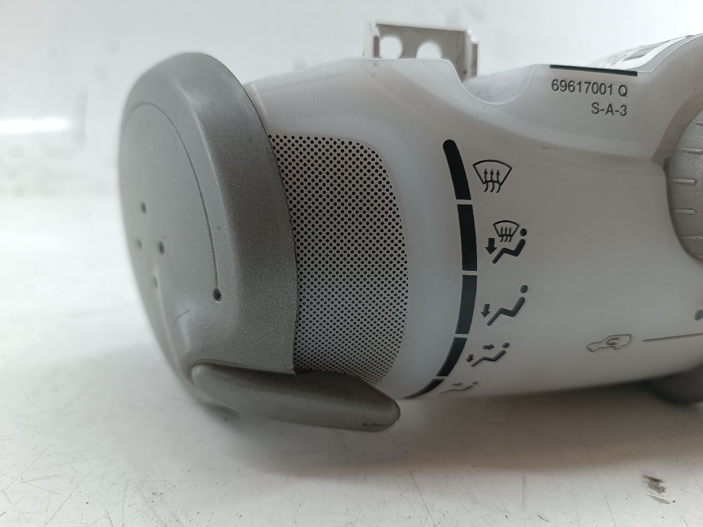 Comutador de Sofagem / Ar Condicionado CITROEN C1 (PM_, PN_) | 05 - 14 Imagem-4