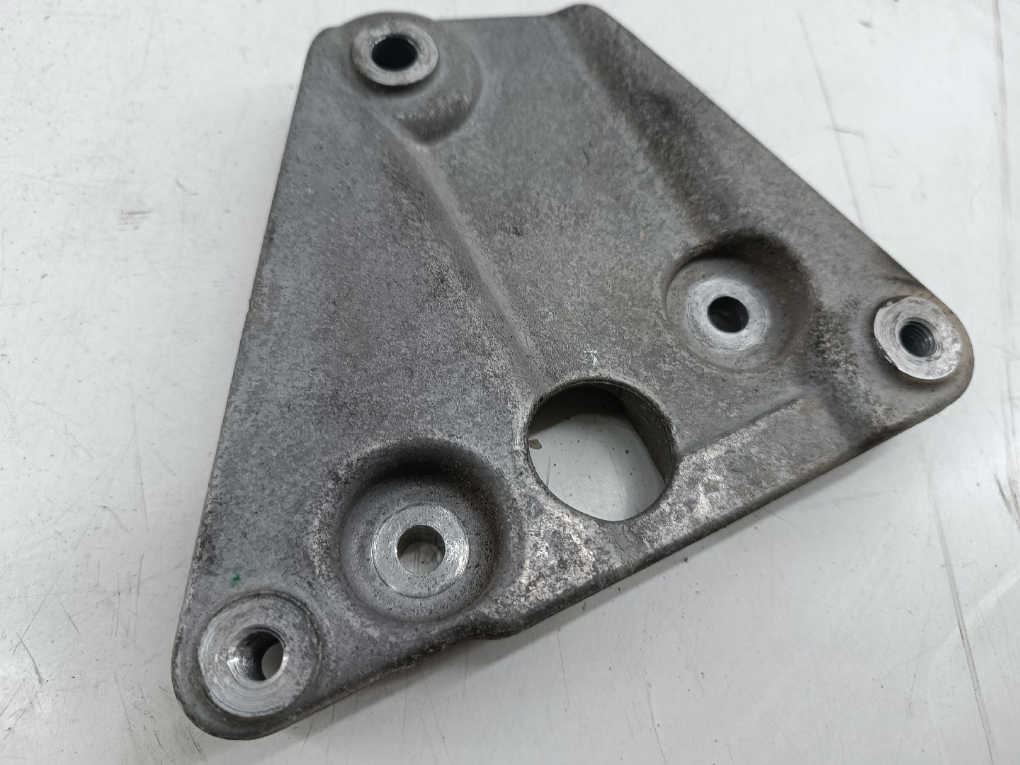 Suporte de Compressor de Ar Condicionado CITROEN C1 (PM_, PN_) | 05 - 14 Imagem-2