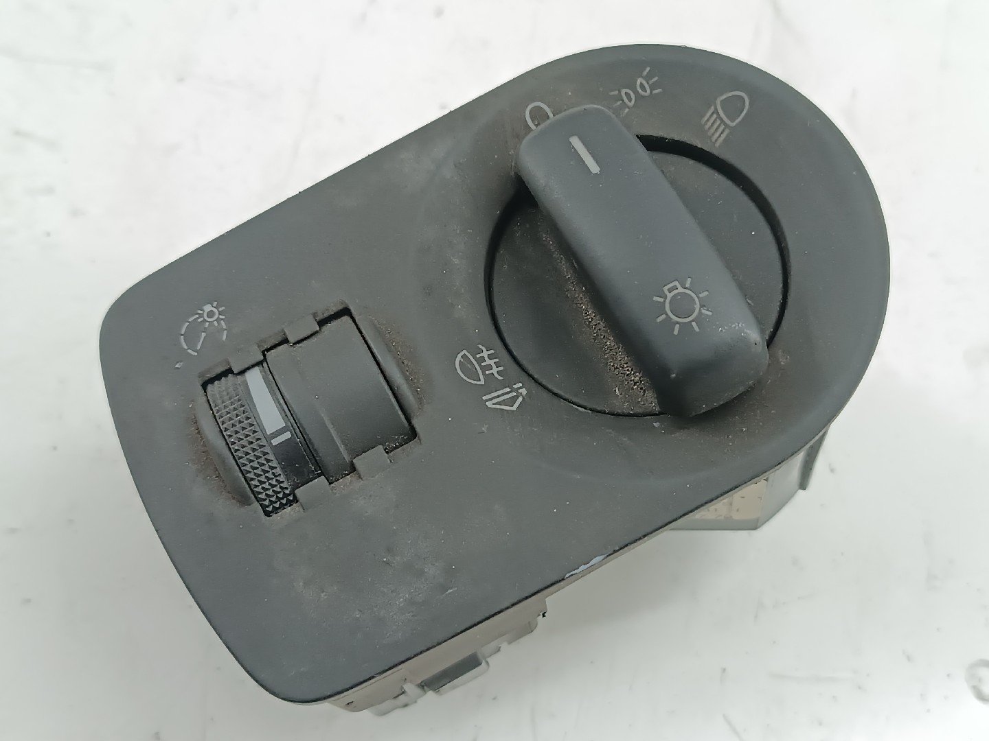 Comutador de luzes AUDI A3 (8P1) | 03 - 13 Imagem-6