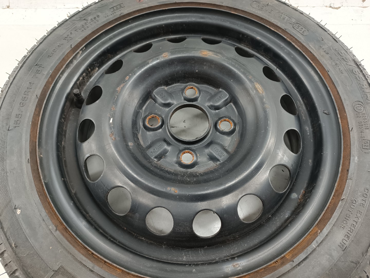 Pneu Suplente CITROEN C1 (PM_, PN_) | 05 - 14 Imagem-1