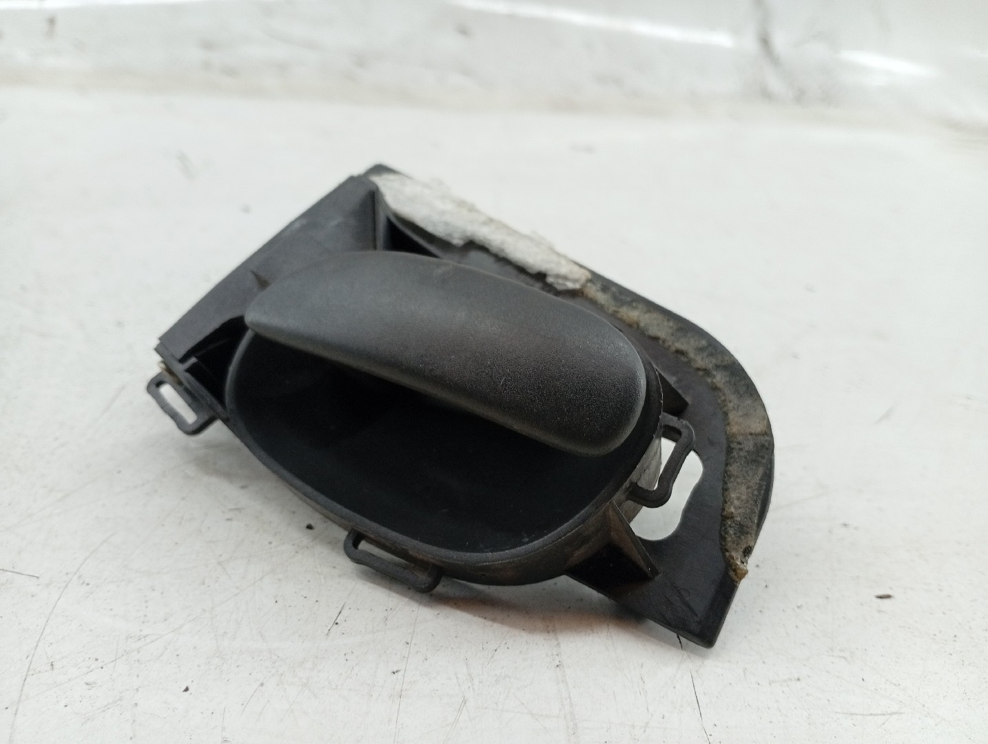 Puxador interior de porta frente direita PEUGEOT 206 Hatchback (2A/C) | 98 - 12 Imagem-3
