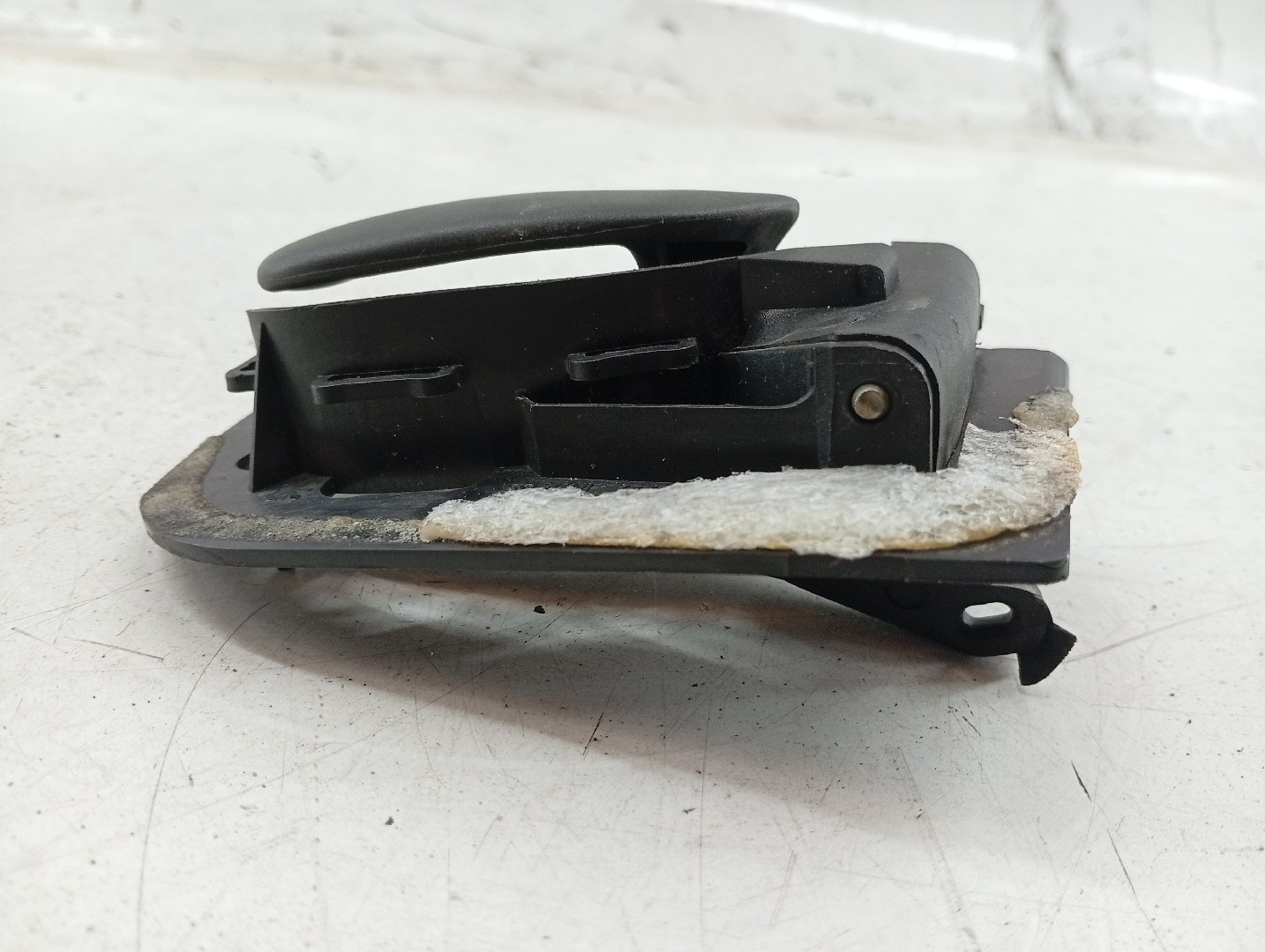 Puxador interior de porta frente direita PEUGEOT 206 Hatchback (2A/C) | 98 - 12 Imagem-2