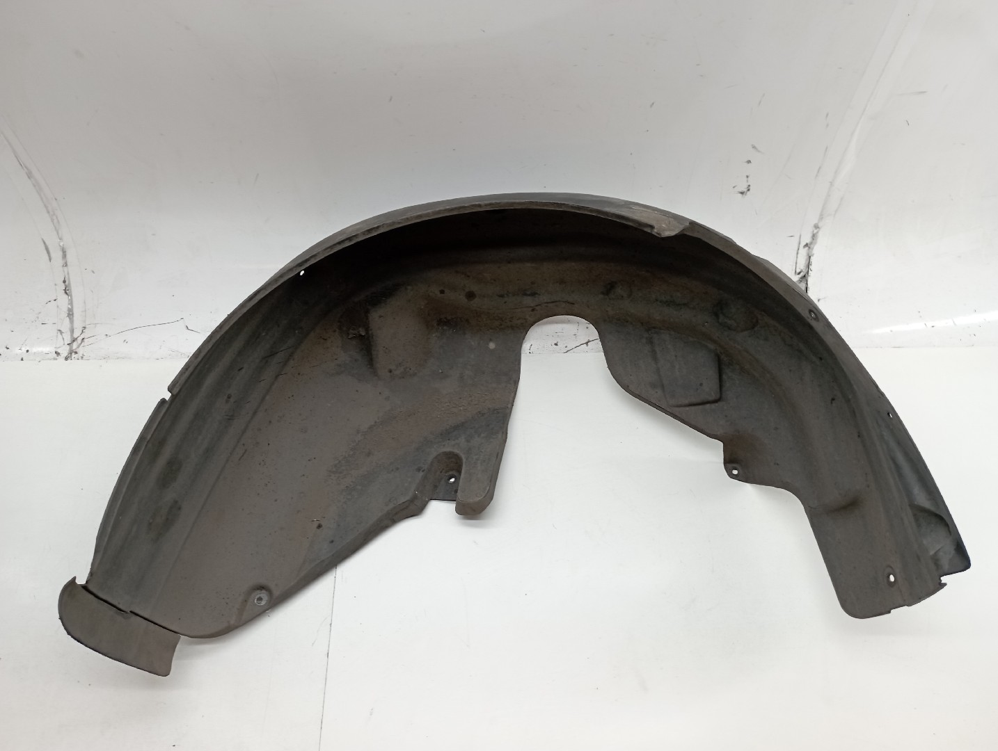 Cava de Roda Traseira Esquerda BMW 6 (E63) | 03 - 10 Imagem-3