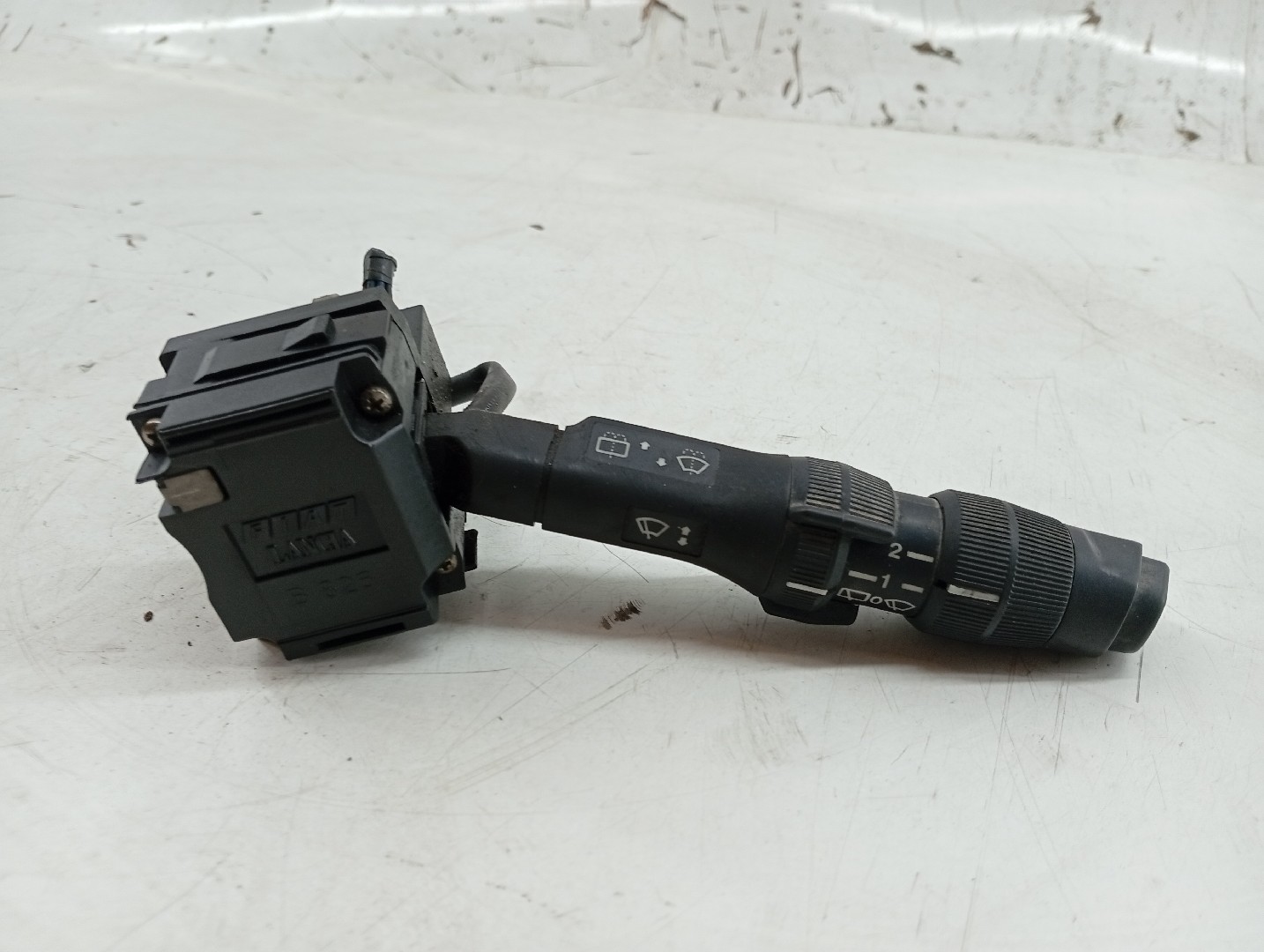 Comutador de limpa-para-brisas FIAT TIPO (160_) | 87 - 97 Imagem-3