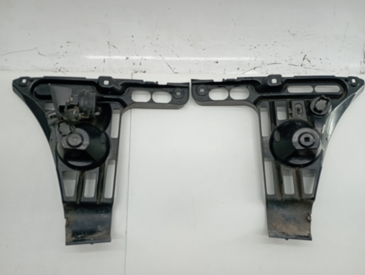 Suporte de montagem de para-choques BMW 6 (E63) | 03 - 10 Imagem-2