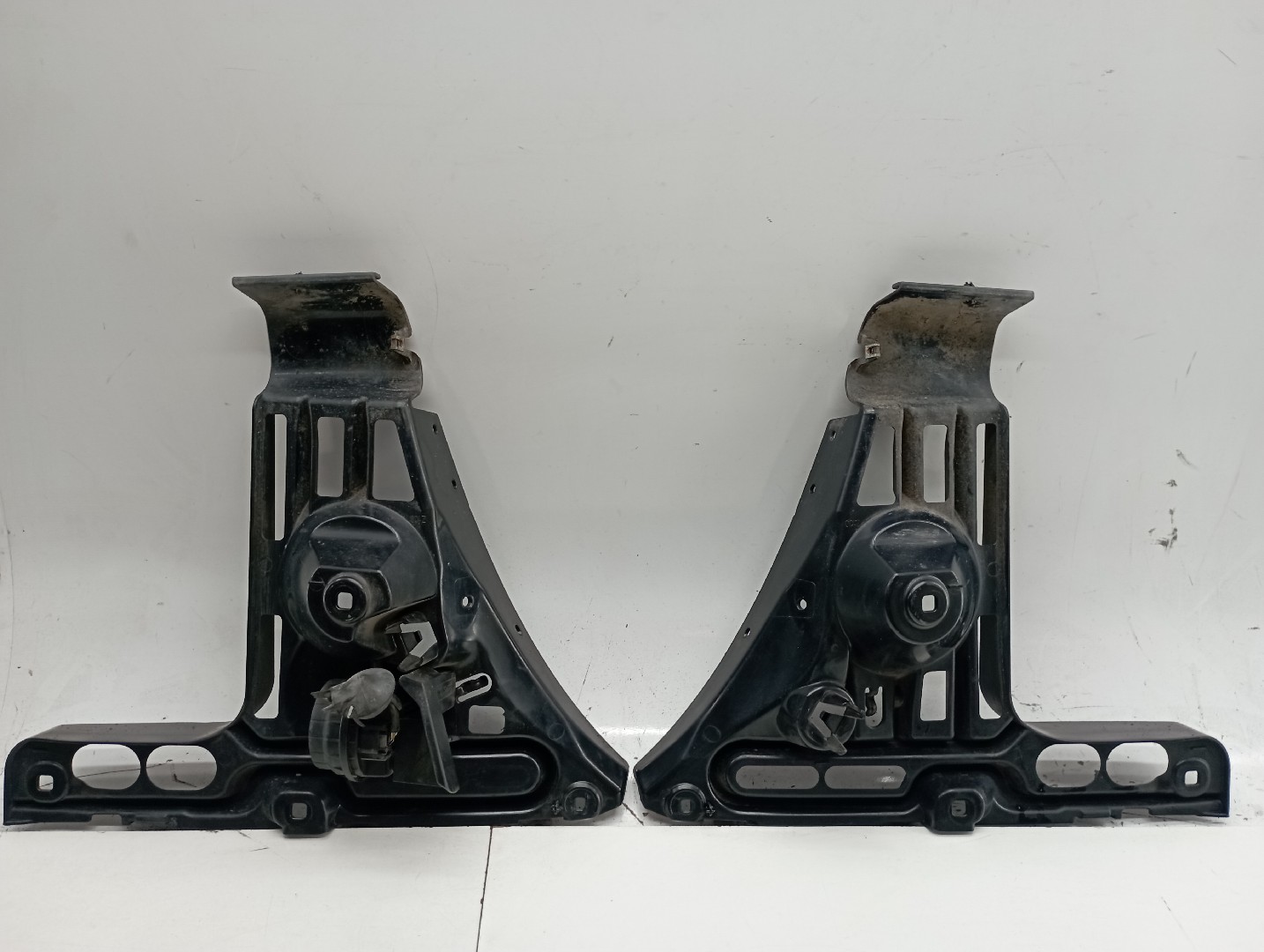 Suporte de montagem de para-choques BMW 6 (E63) | 03 - 10 Imagem-5