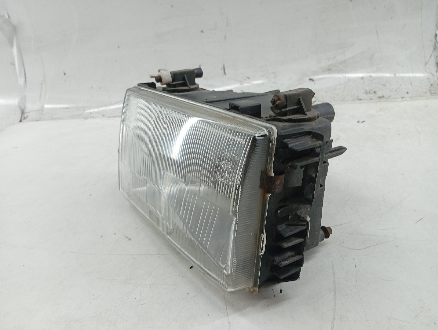 Faro Izq FIAT TIPO (160_) | 87 - 97 Imagem-1