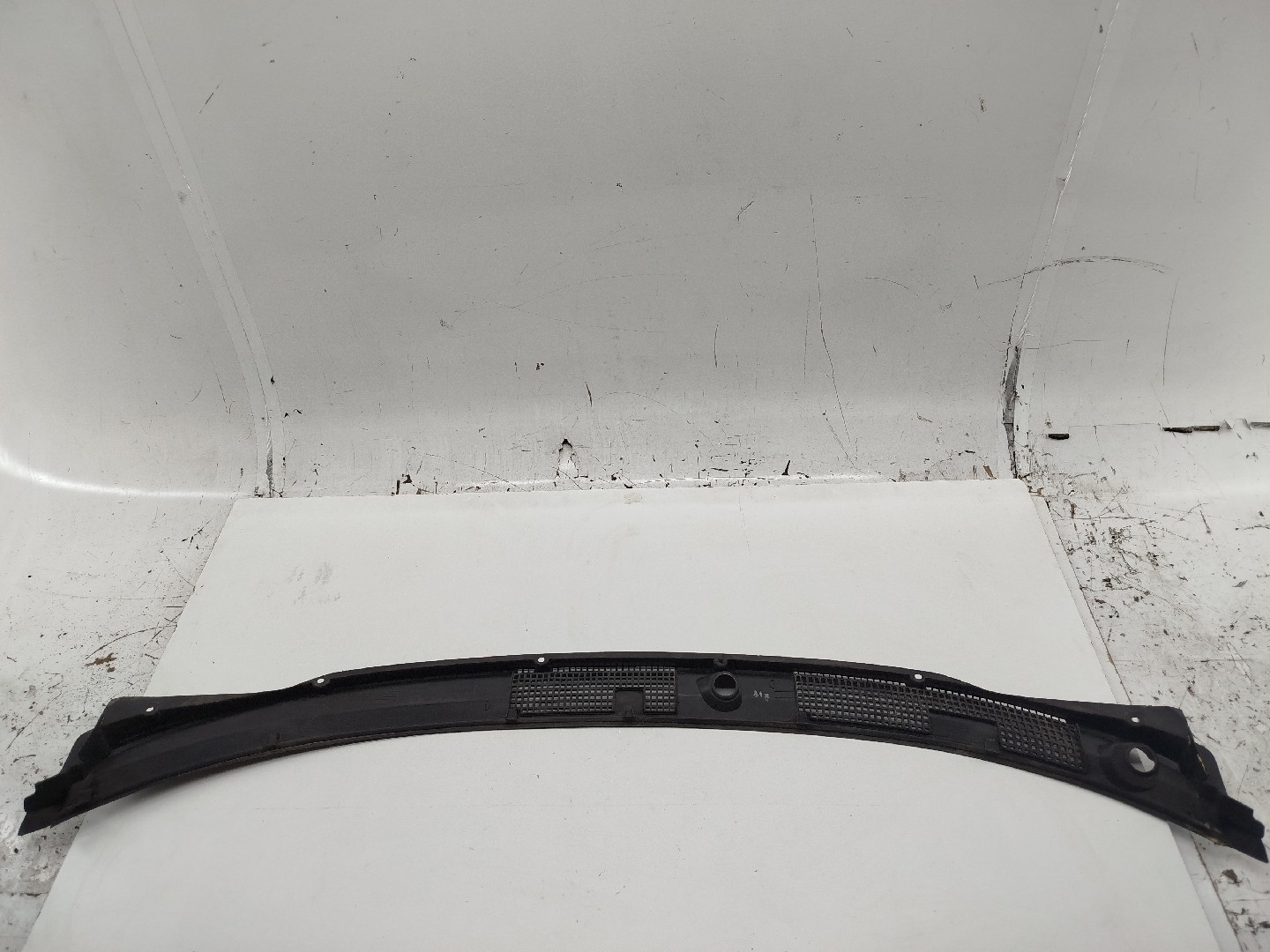 Grelha de torpedo MITSUBISHI SPACE STAR Veículo multiuso (DG_A) | 98 - 04 Imagem-1