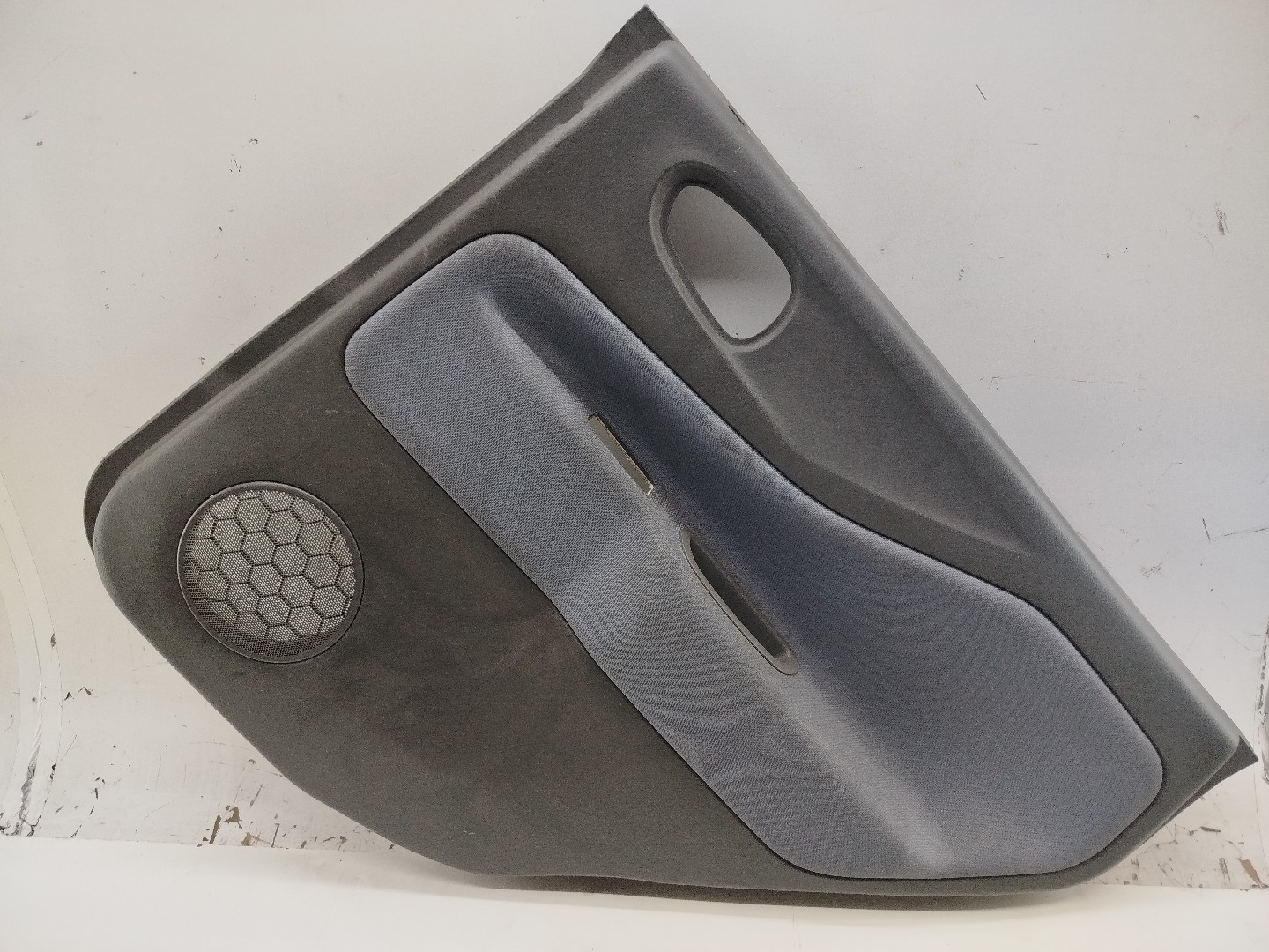 Quartela de porta trás direita MITSUBISHI SPACE STAR Veículo multiuso (DG_A) | 98 - 04