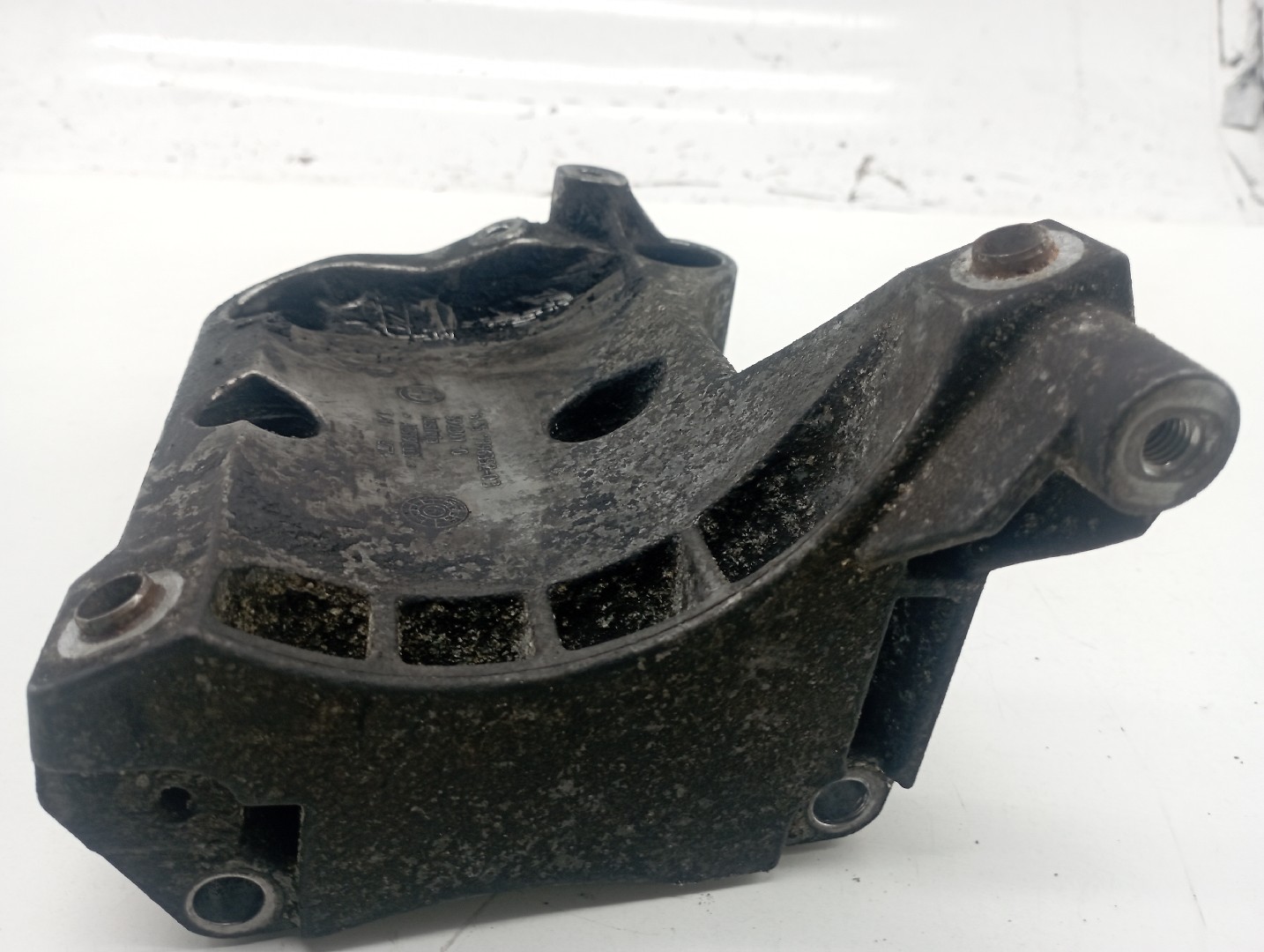 Suporte de Compressor de Ar Condicionado BMW 6 (E63) | 03 - 10