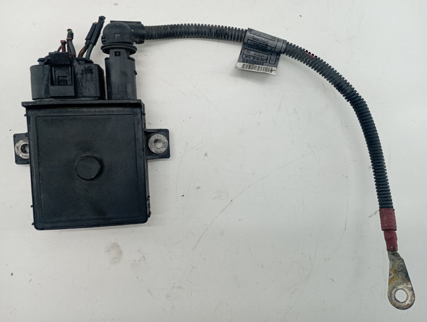 Temporizador das Velas / Rele BMW 6 (E63) | 03 - 10 Imagem-6