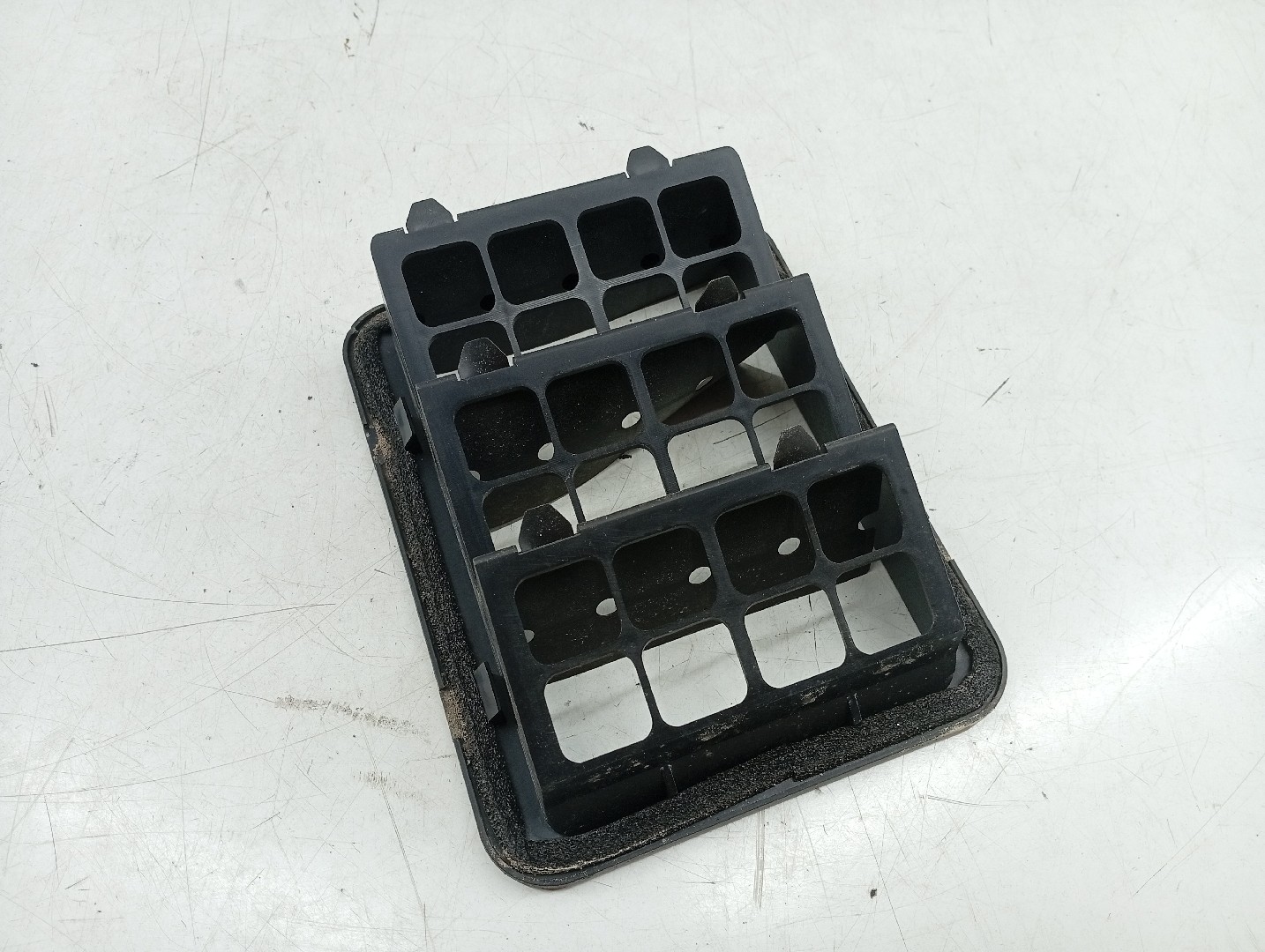 Painel de Ventilação da Carroceria MITSUBISHI ASX (GA_W_) | 09 -  Imagem-3