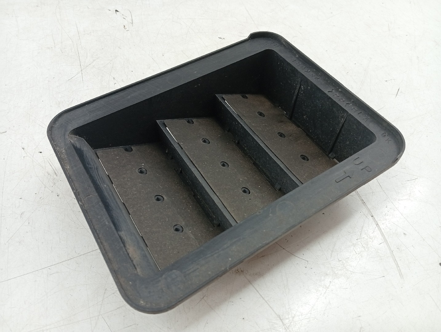 Painel de Ventilação da Carroceria MITSUBISHI ASX (GA_W_) | 09 -  Imagem-4