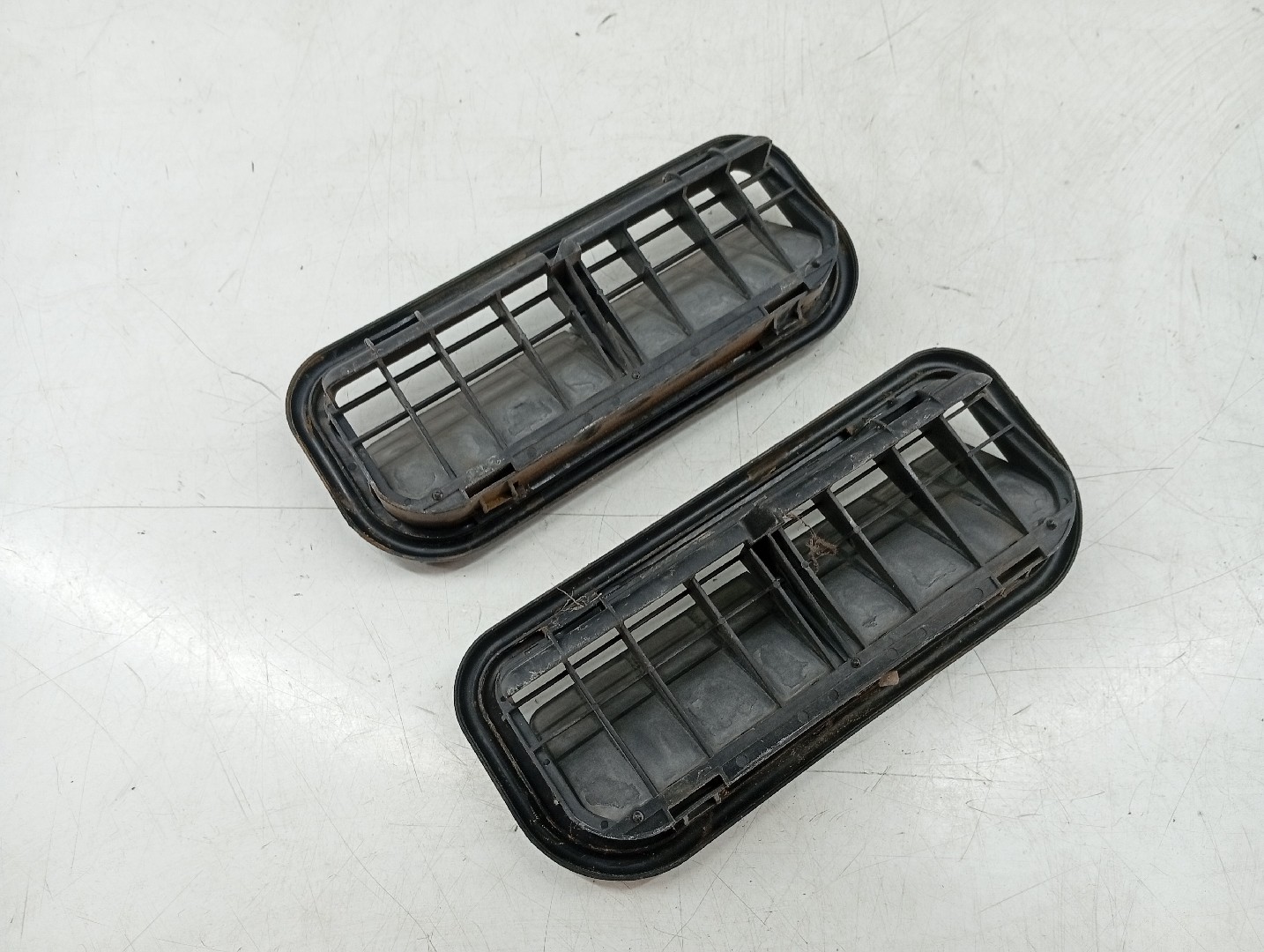 Painel de Ventilação da Carroceria CITROEN C1 (PM_, PN_) | 05 - 14 Imagem-3