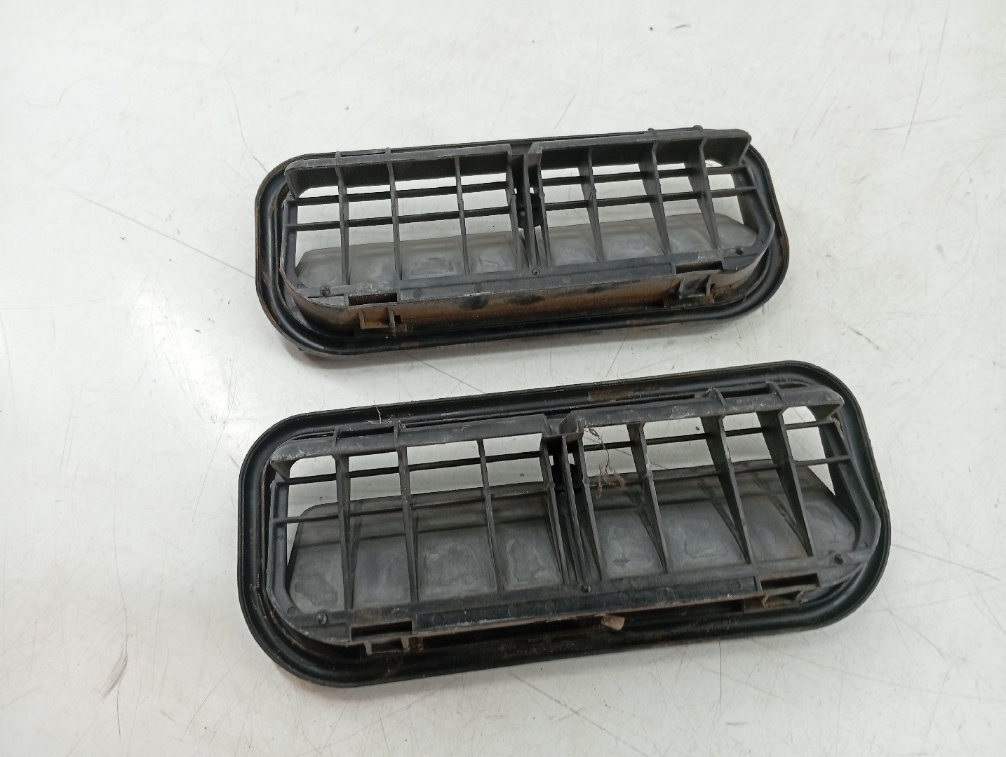 Painel de Ventilação da Carroceria CITROEN C1 (PM_, PN_) | 05 - 14 Imagem-4