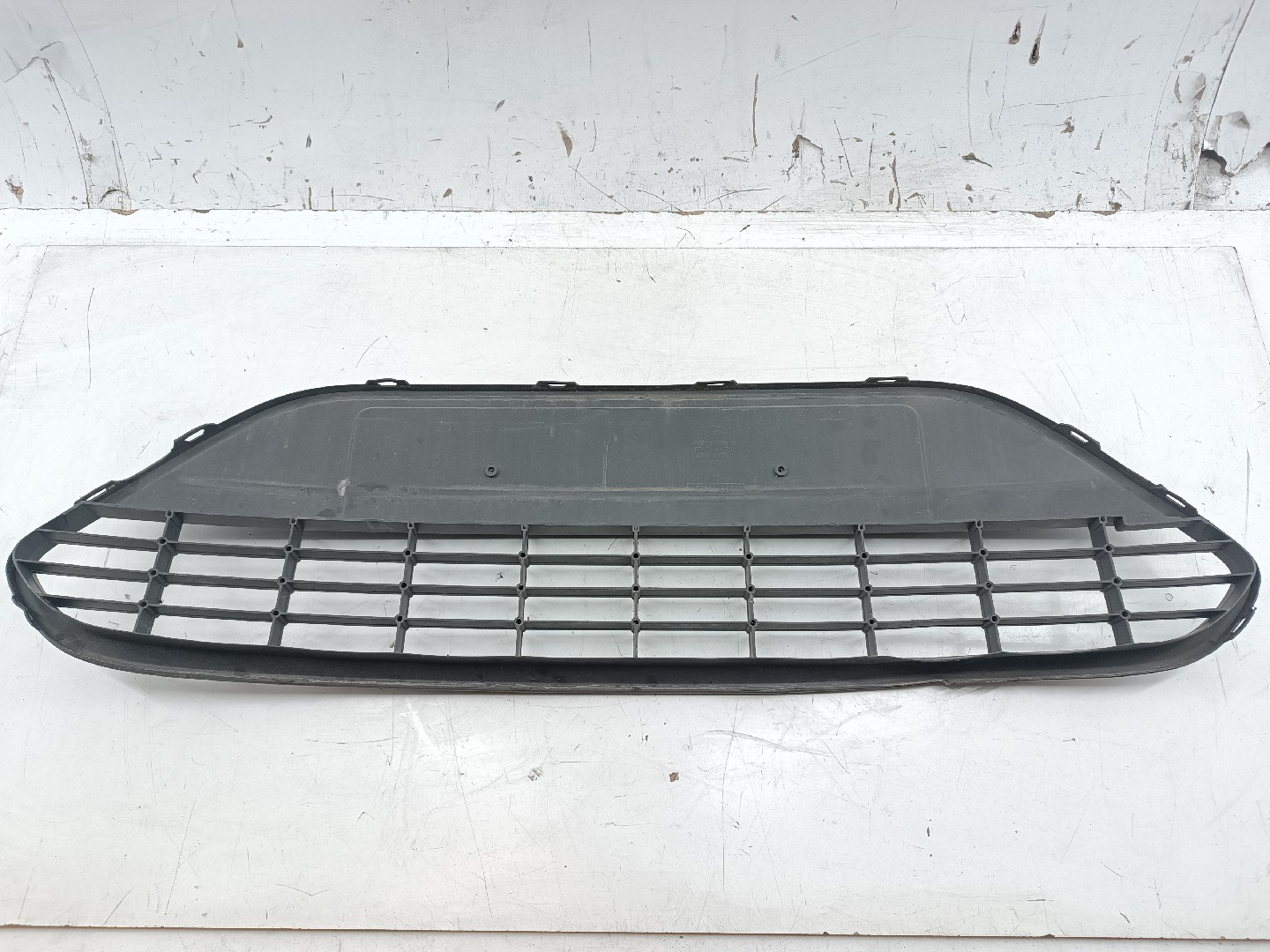 Grelha de para-choques FORD FOCUS II (DA_, HCP, DP) | 04 - 13