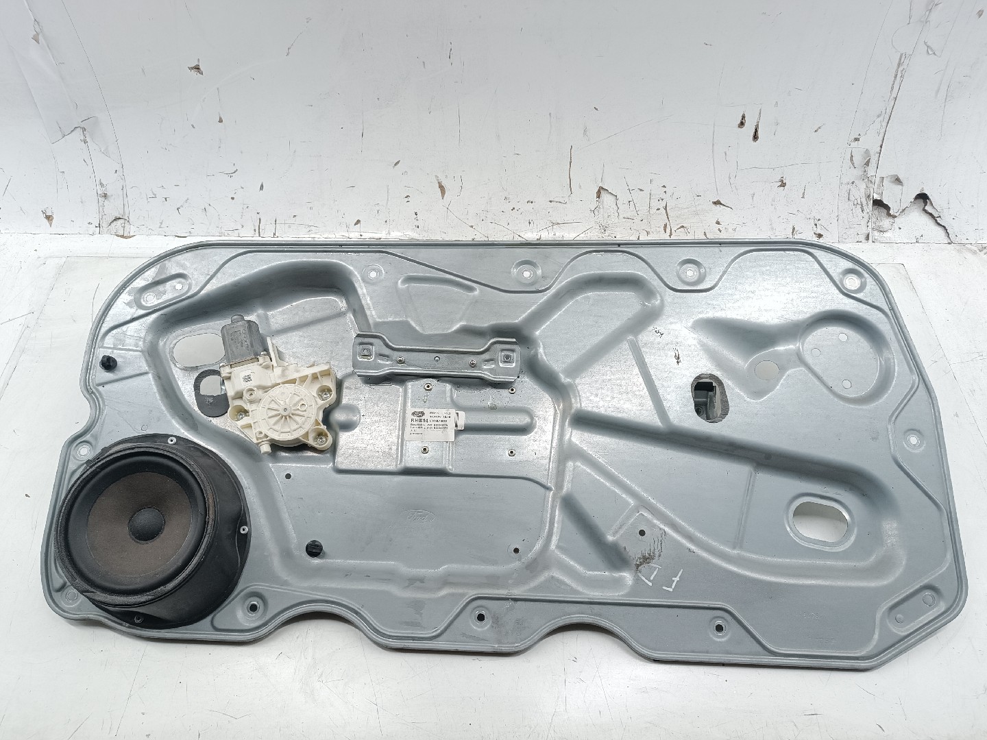 Motor e elevador de vidro frente direito FORD FOCUS II (DA_, HCP, DP) | 04 - 13