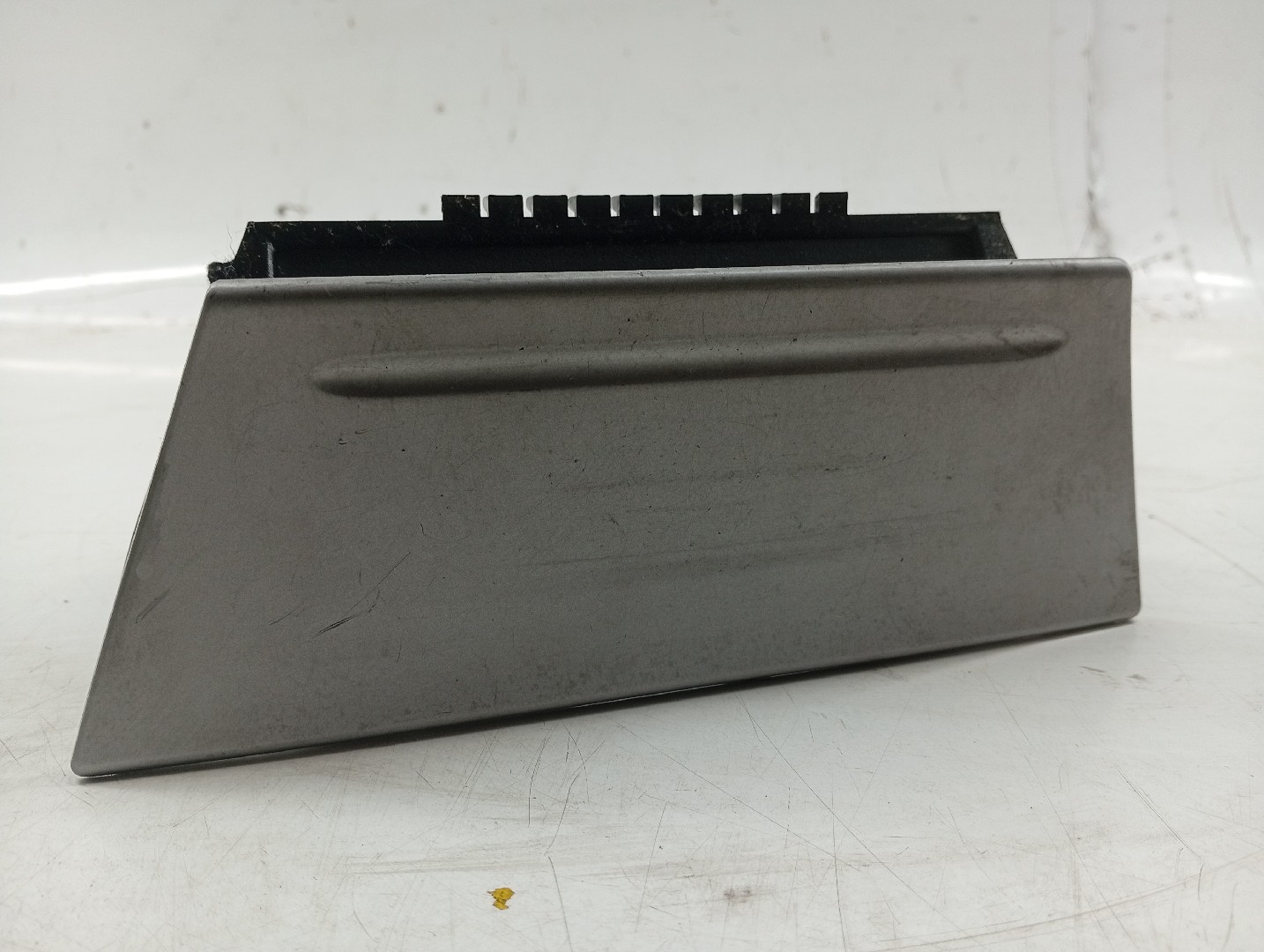 Cinzeiro FORD FOCUS II (DA_, HCP, DP) | 04 - 13