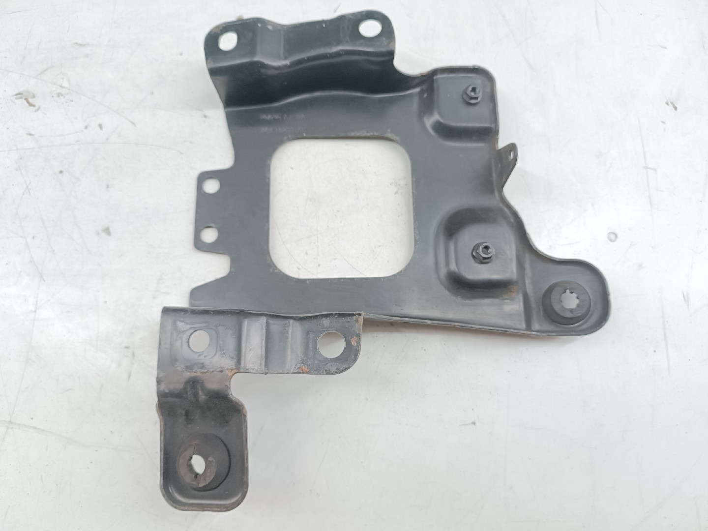 Suporte de Bateria FORD FOCUS II (DA_, HCP, DP) | 04 - 13