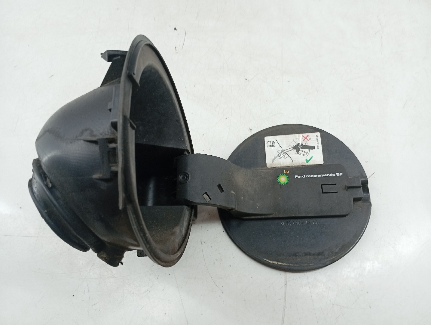 Tampa Da Bomba De Combustivel FORD FOCUS II (DA_, HCP, DP) | 04 - 13
