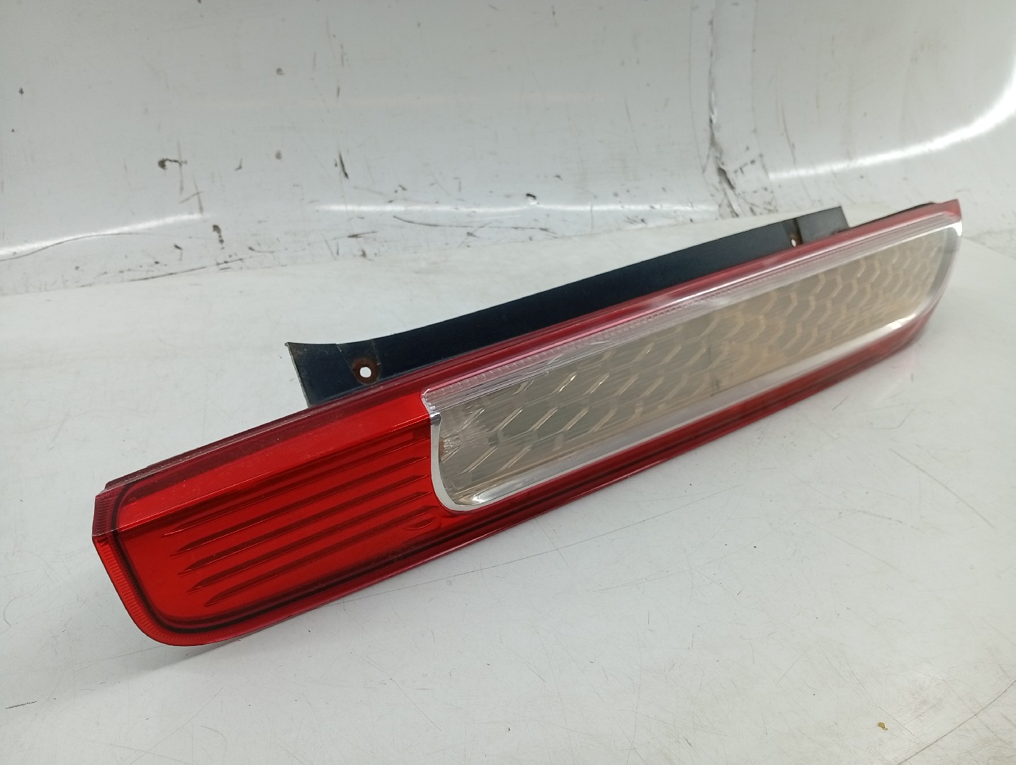 Farolim Stop Esquerdo FORD FOCUS II (DA_, HCP, DP) | 04 - 13
