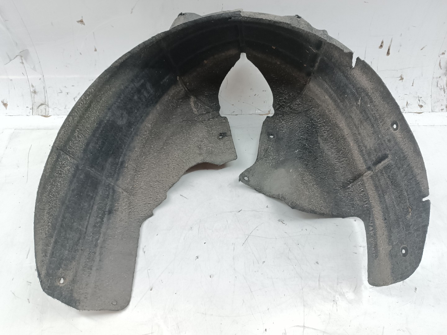 Cava de Roda Traseira Esquerda FORD FOCUS II (DA_, HCP, DP) | 04 - 13