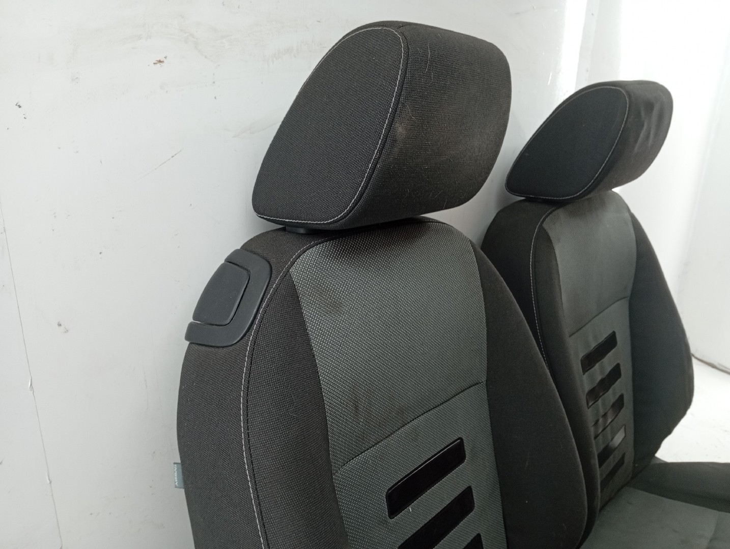 Bancos Frente FORD FOCUS II (DA_, HCP, DP) | 04 - 13 Imagem-7