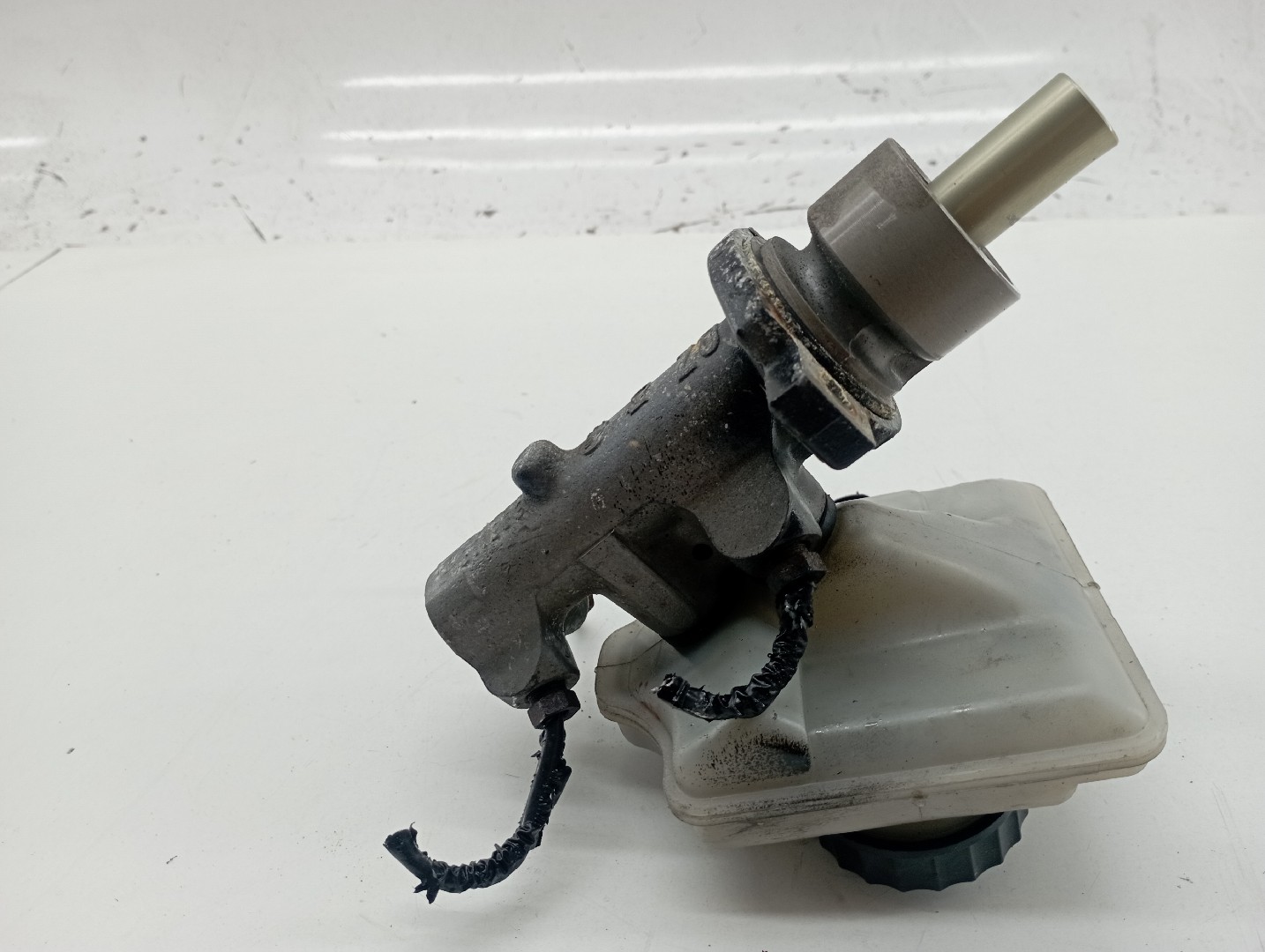Bomba de Freno PEUGEOT 106 I (1A, 1C) | 91 - 96 Imagem-4