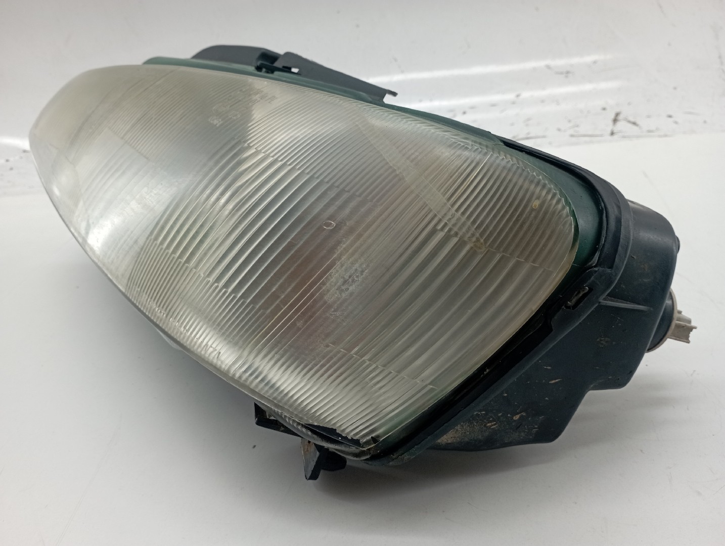 Faro Izq PEUGEOT 106 I (1A, 1C) | 91 - 96 Imagem-1