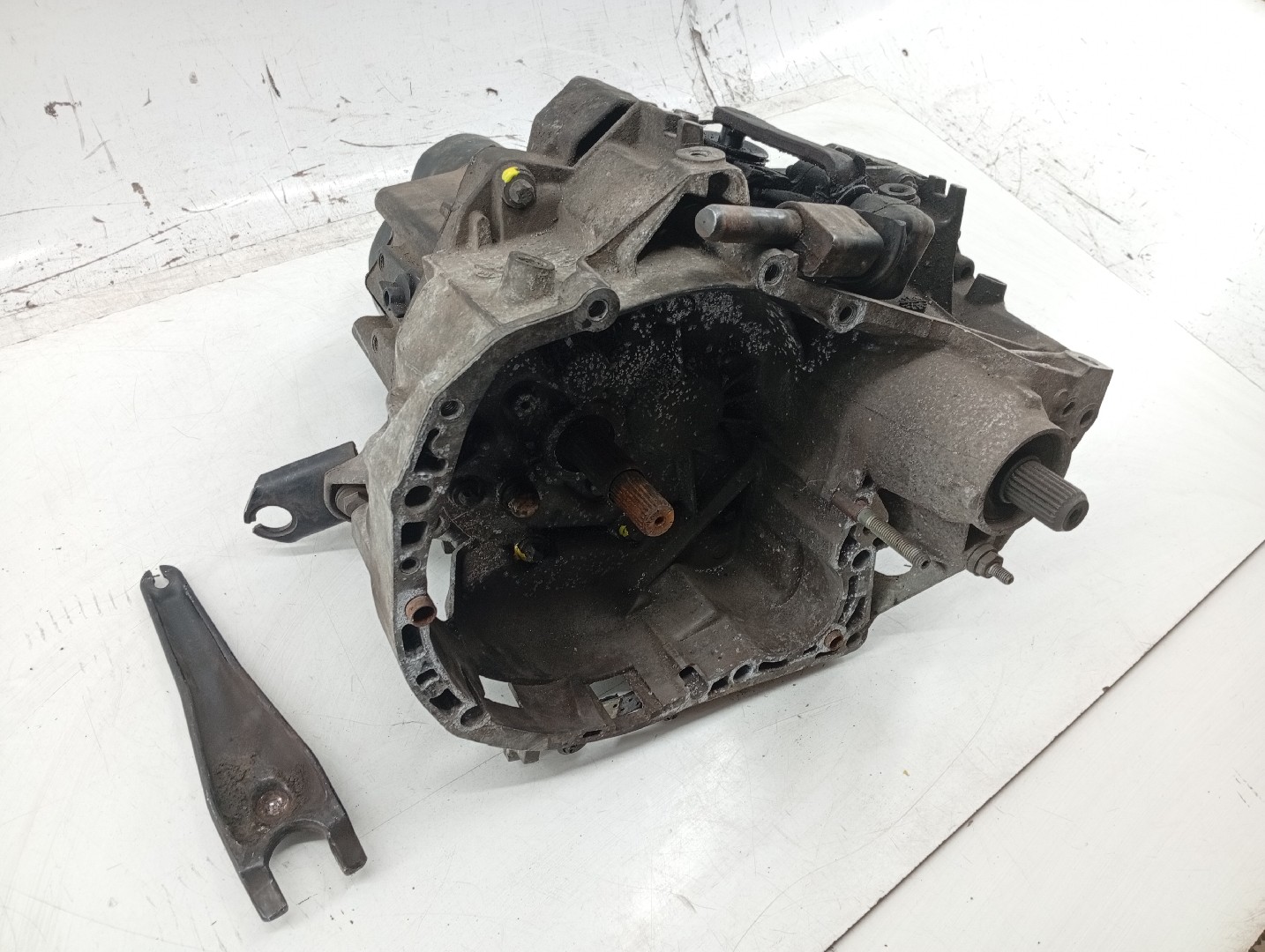 Caixa de velocidades RENAULT MEGANE I Coach (DA0/1_) | 96 - 03 Imagem-2
