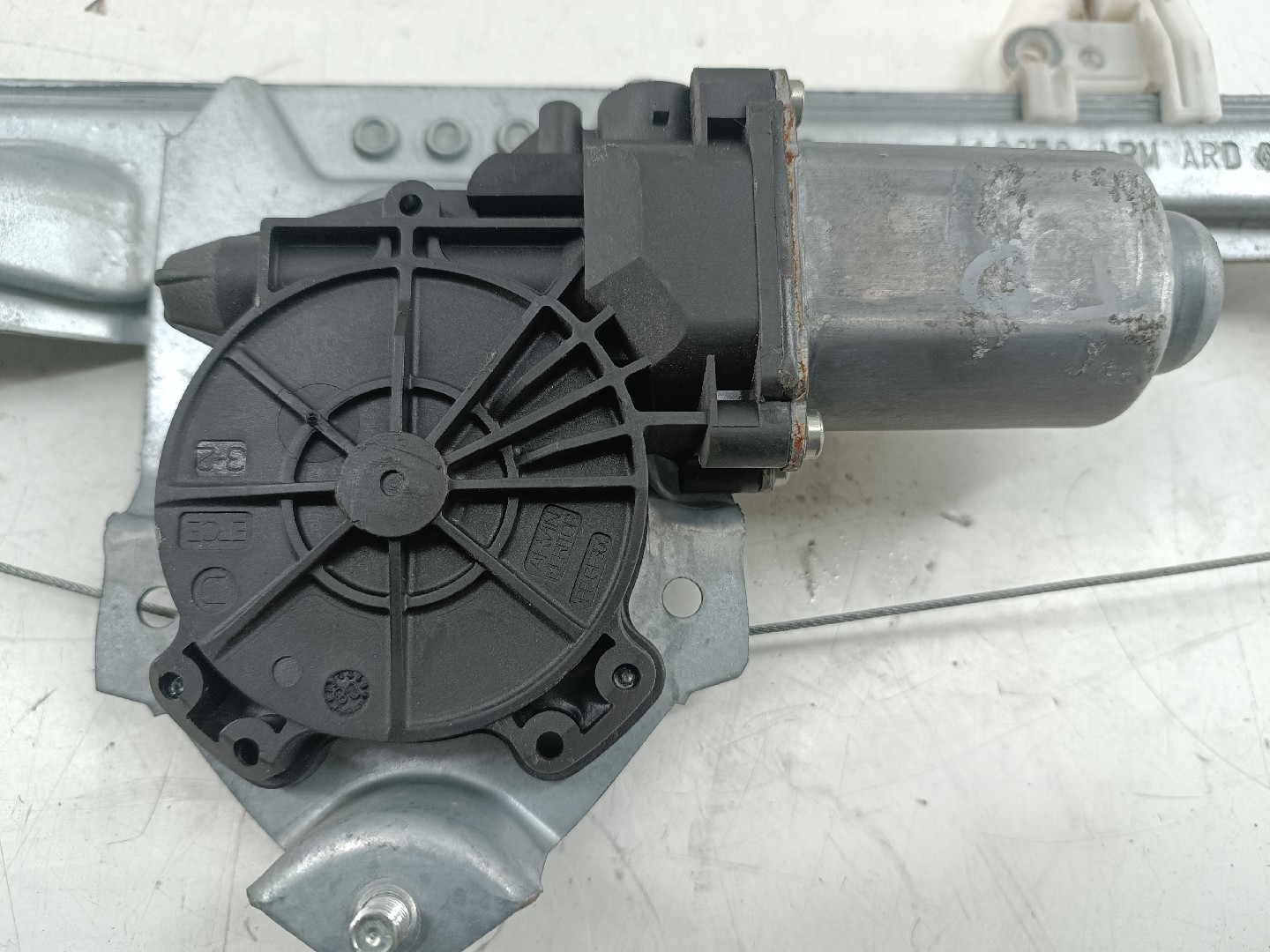 Motor e elevador de vidro trás direito RENAULT MODUS / GRAND MODUS (F/JP0_) | 04 -  Imagem-6