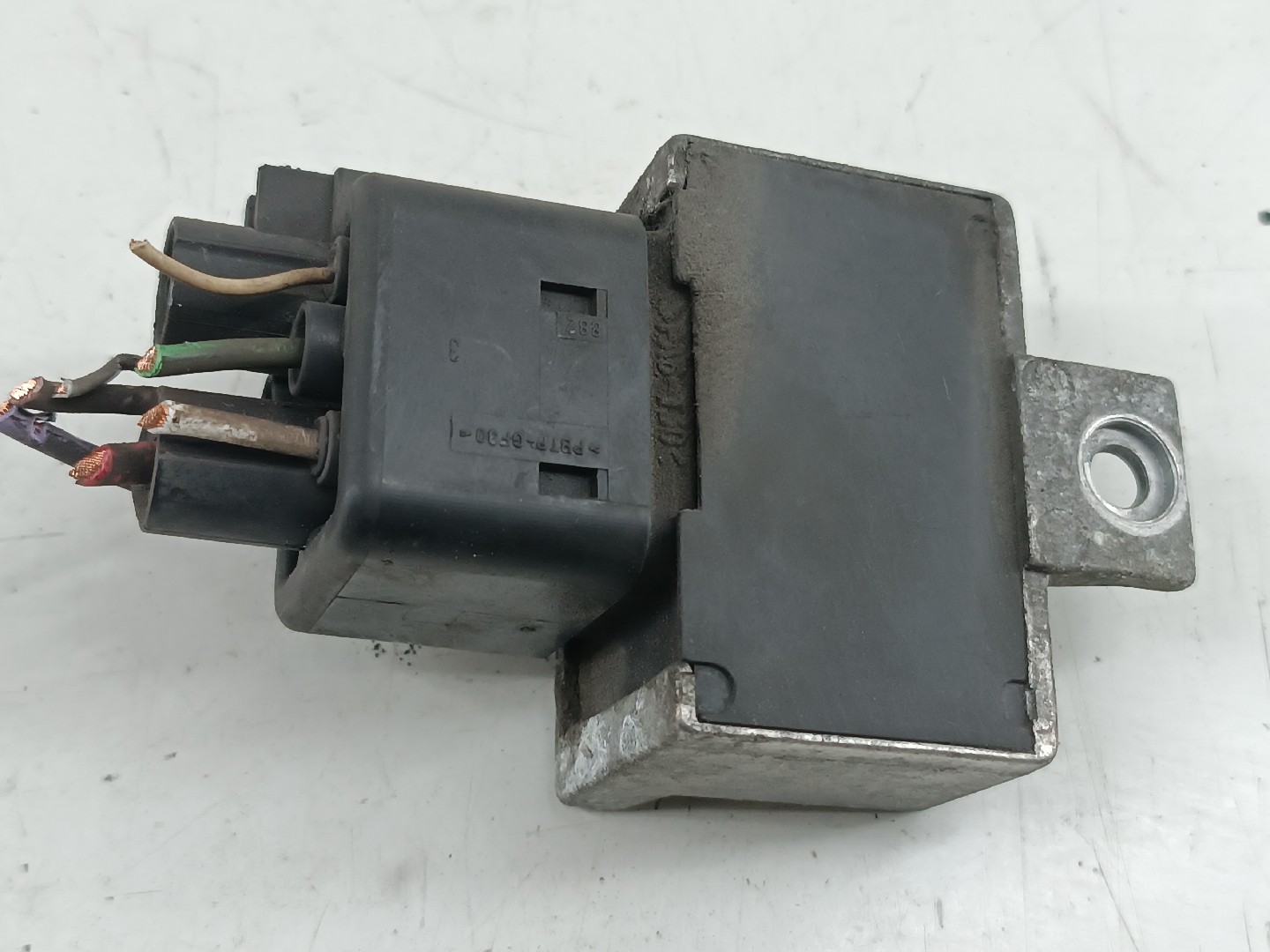 Módulo relé RENAULT MODUS / GRAND MODUS (F/JP0_) | 04 - 