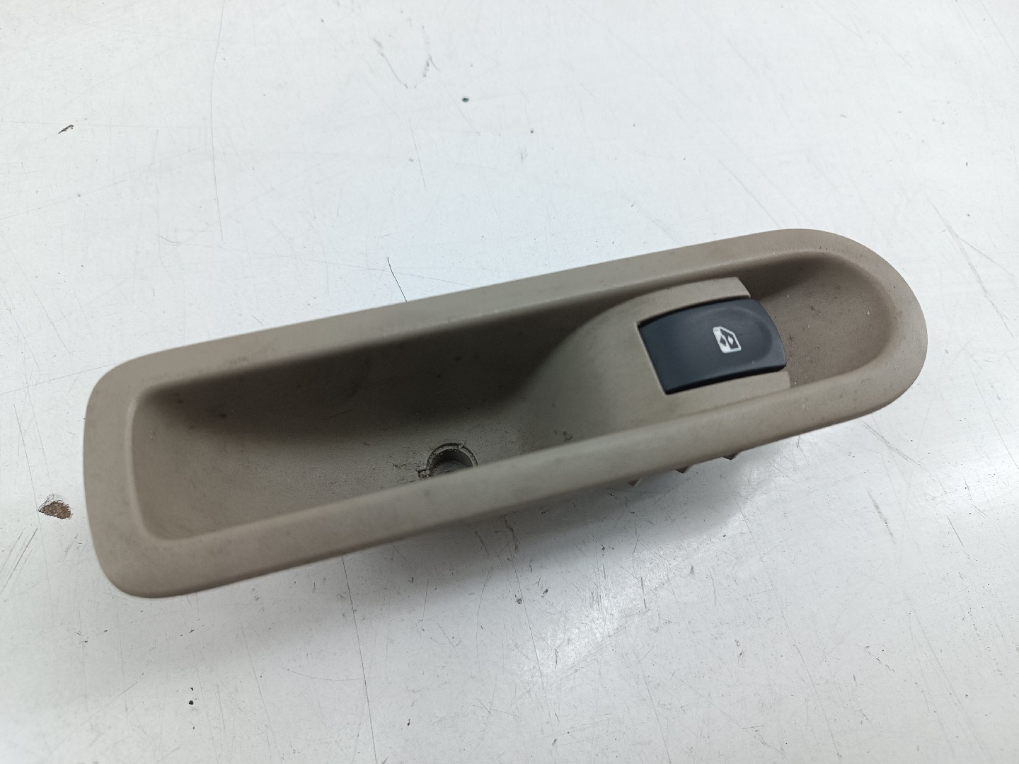 Comutador de vidro traseiro direito RENAULT MODUS / GRAND MODUS (F/JP0_) | 04 -  Imagem-5