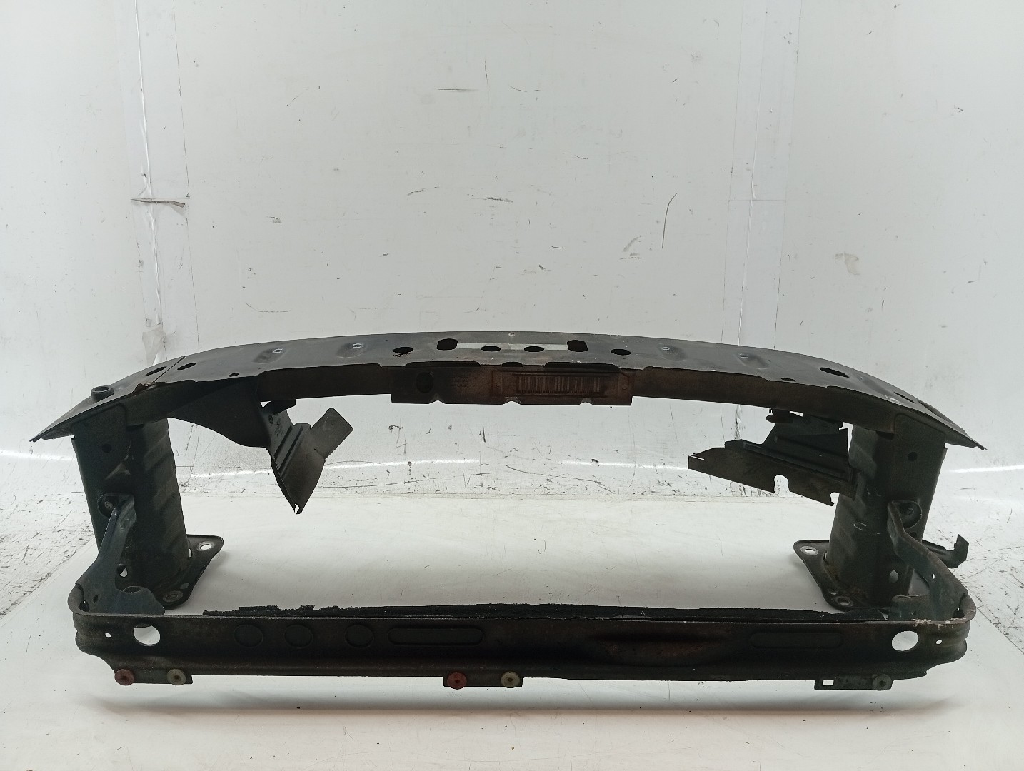 Reforço do para-choques Frente FORD FOCUS II (DA_, HCP, DP) | 04 - 13