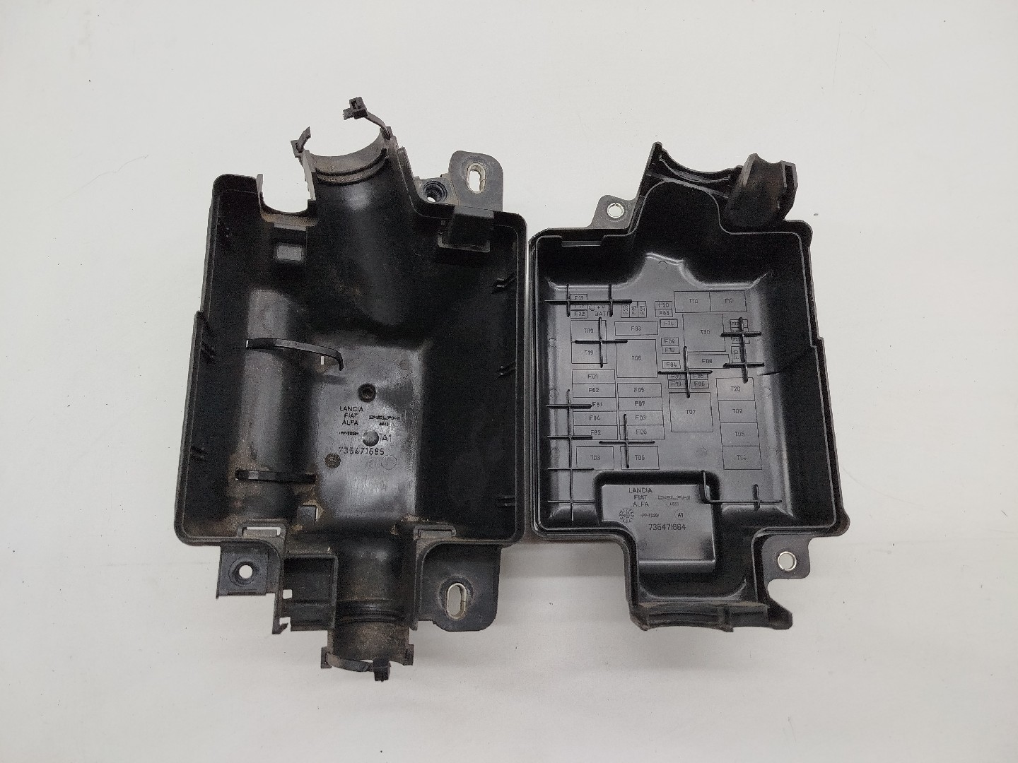 Caixa de Fusíveis FIAT PUNTO EVO (199_) | 08 -  Imagem-2