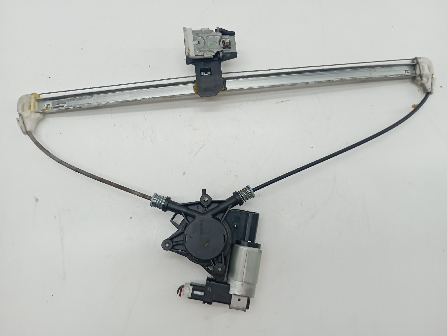 Motor e elevador de vidro trás direito MAZDA 2 (DY) | 03 - 07