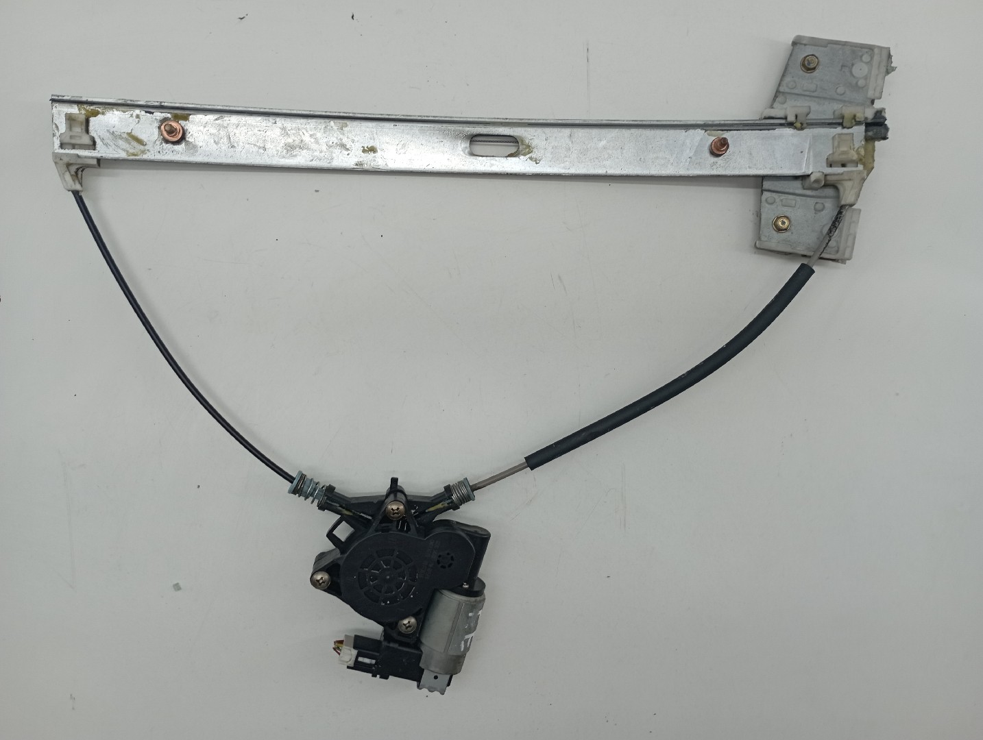 Motor e elevador de vidro frente esquerdo MAZDA 2 (DY) | 03 - 07