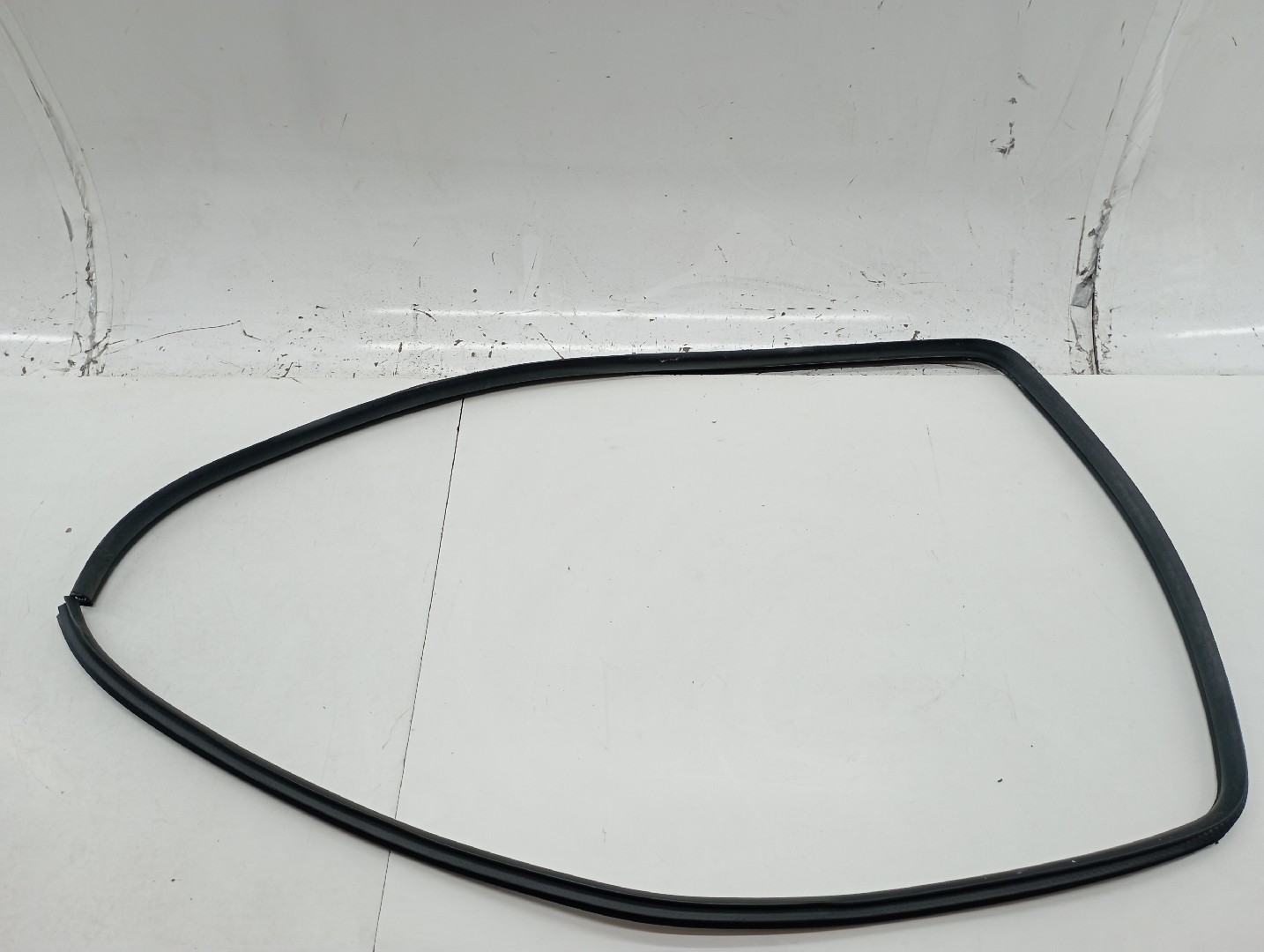 Borracha Porta Tras Direito MAZDA 2 (DY) | 03 - 07 Imagem-3