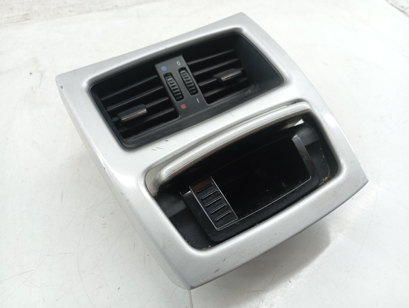 Difusor de ar central BMW 3 Coupé (E92) | 05 - 13 Imagem-2