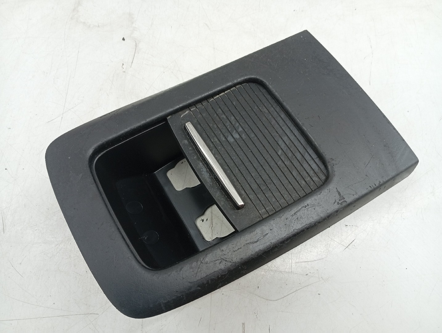 Gaveta da consola central BMW 3 Coupé (E92) | 05 - 13 Imagem-7
