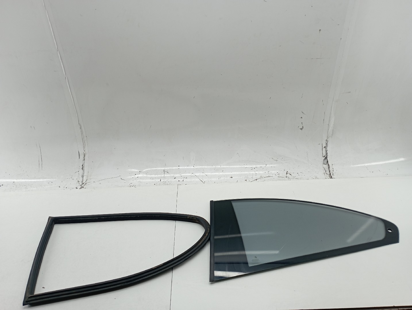 Vidro Traseiro Esquerdo BMW 3 Coupé (E46) | 98 - 06
