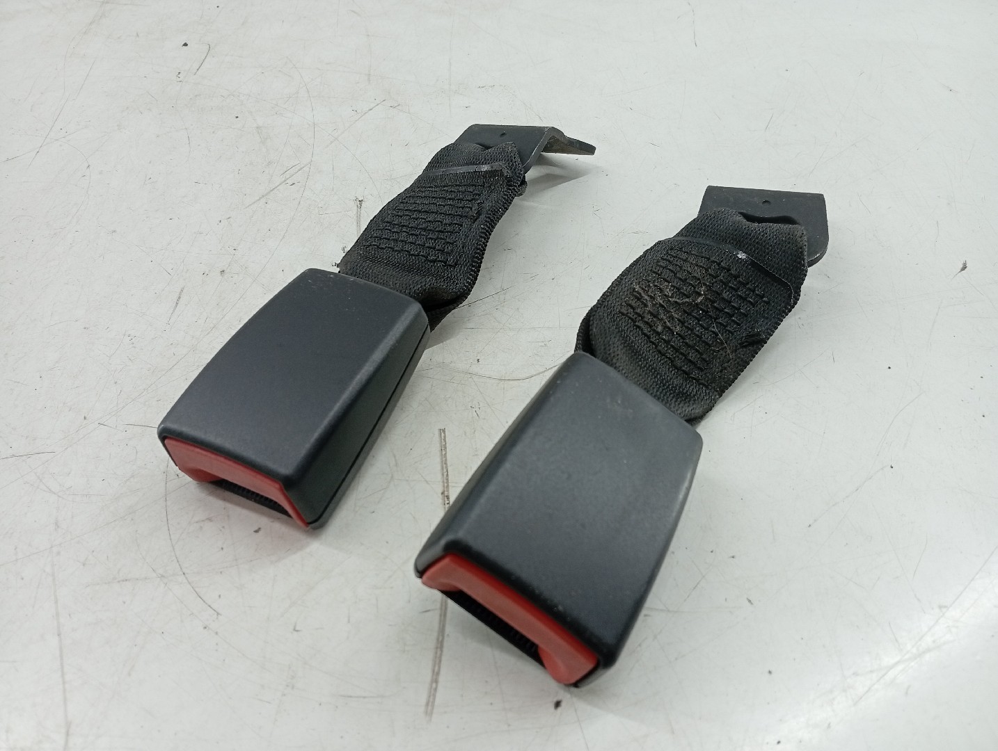 Encaixe cinto traseiro BMW 3 Coupé (E92) | 05 - 13 Imagem-4