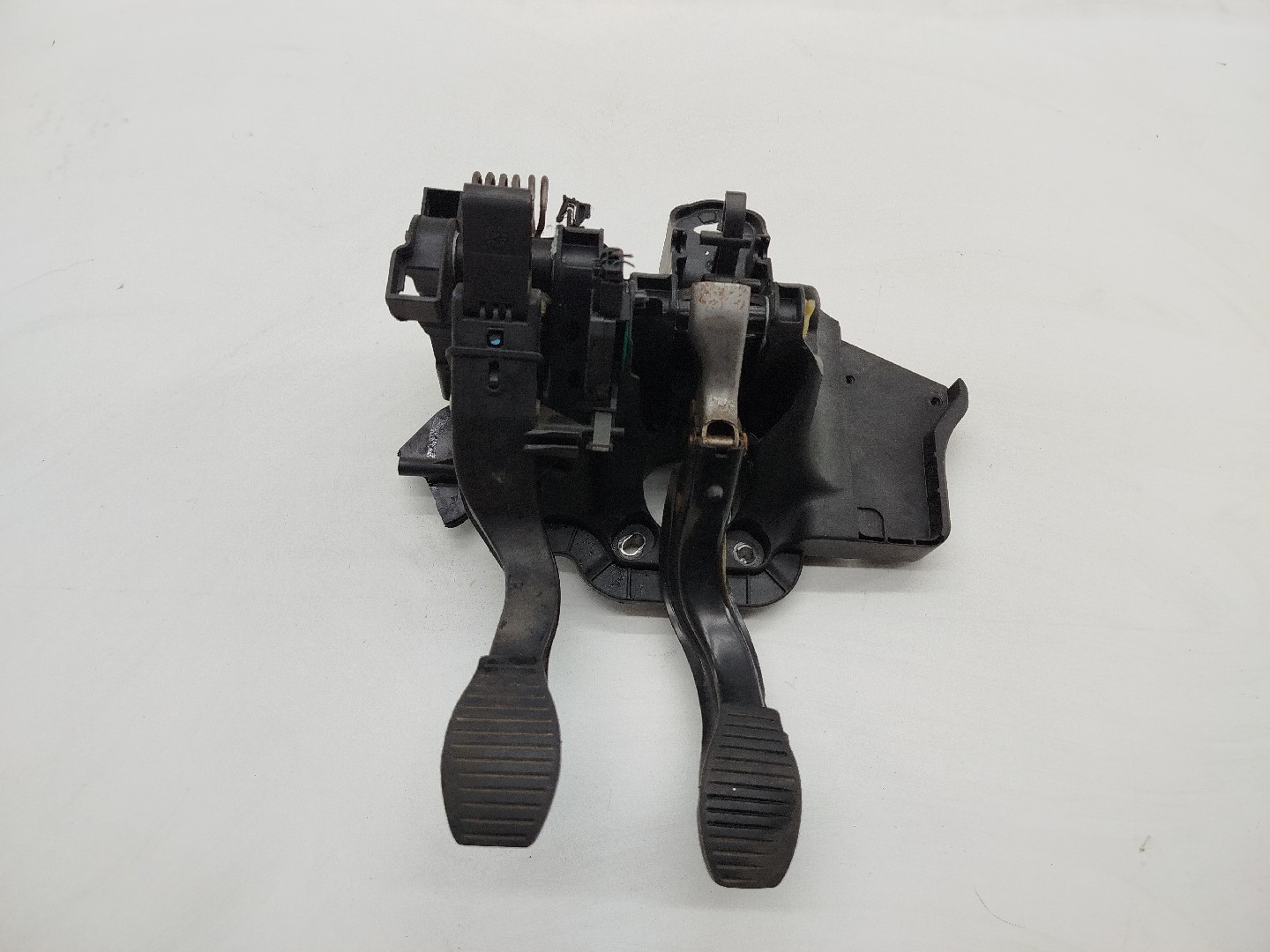 Pedal de embraiagem e travão FIAT PUNTO EVO (199_) | 08 - 