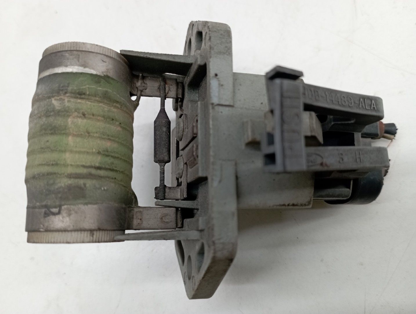 Relé temporizador do ventilador do radiador MAZDA 2 (DY) | 03 - 07 Imagem-4