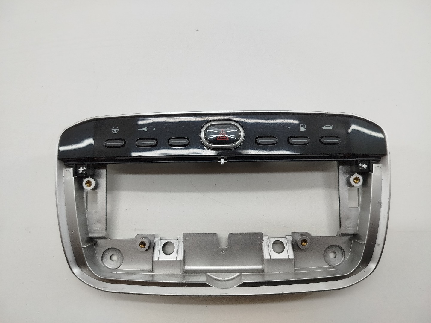 Moldura com botão de 4 piscas FIAT PUNTO EVO (199_) | 08 - 