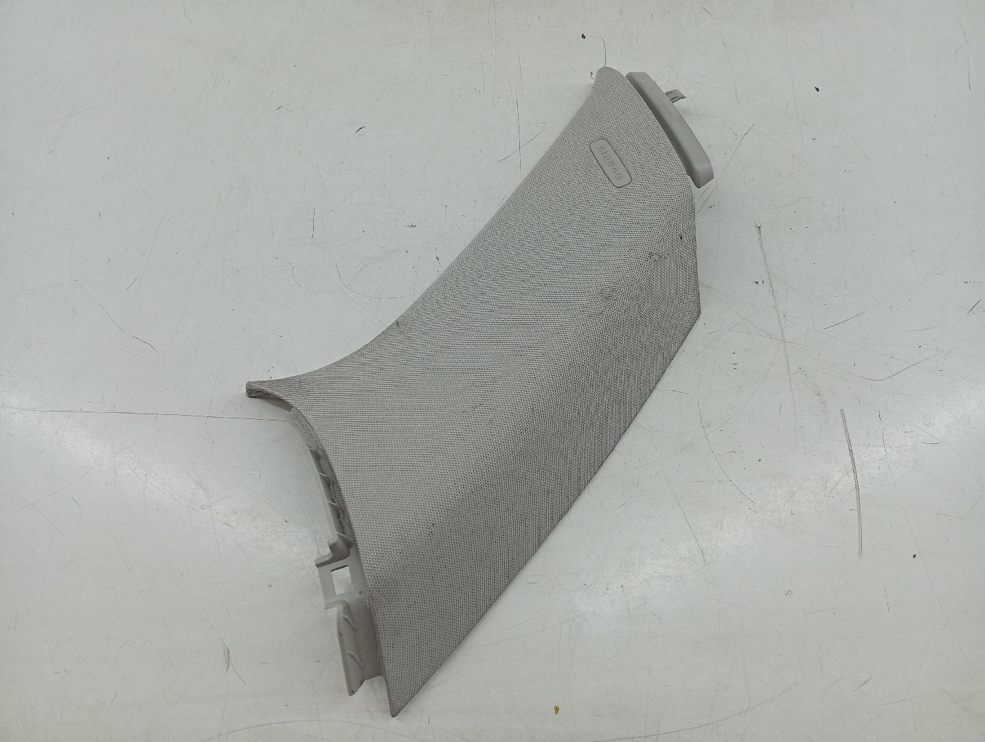 Moldura de pilar C direita MERCEDES-BENZ C-CLASS (W205) | 13 - 