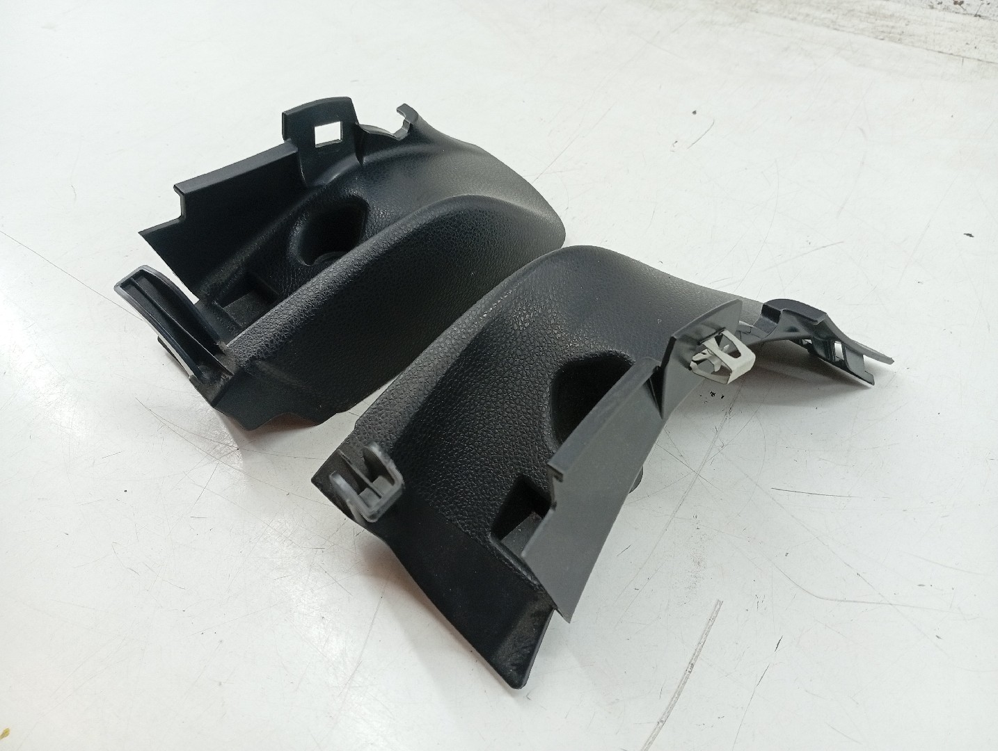 Acabamento Interior MERCEDES-BENZ C-CLASS (W205) | 13 -  Imagem-1