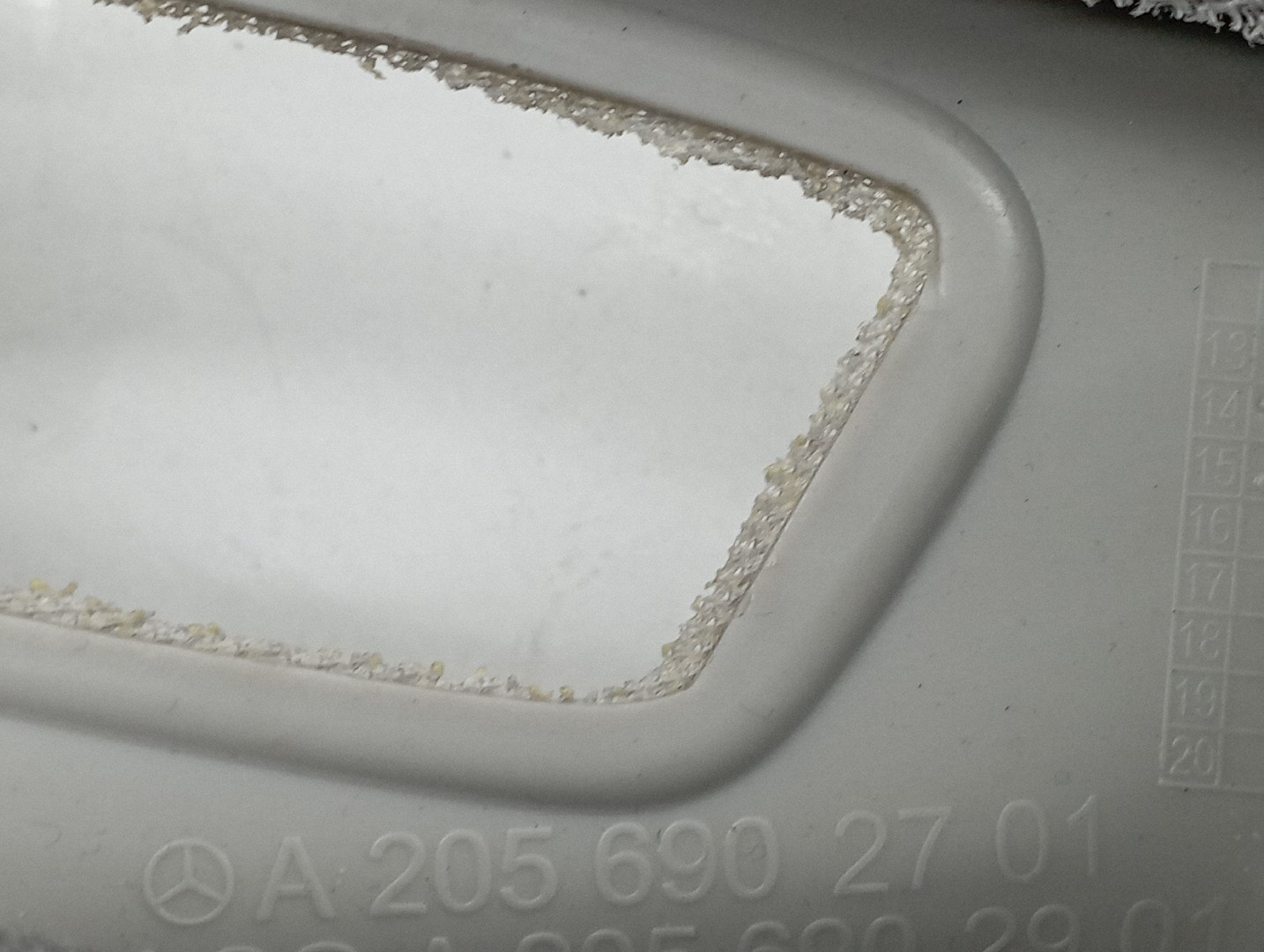 Moldura de pilar C MERCEDES-BENZ C-CLASS (W205) | 13 -  Imagem-3