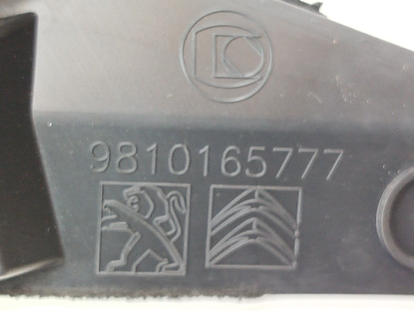 Moldura de pilar A PEUGEOT 5008 II | 16 -  Imagem-3