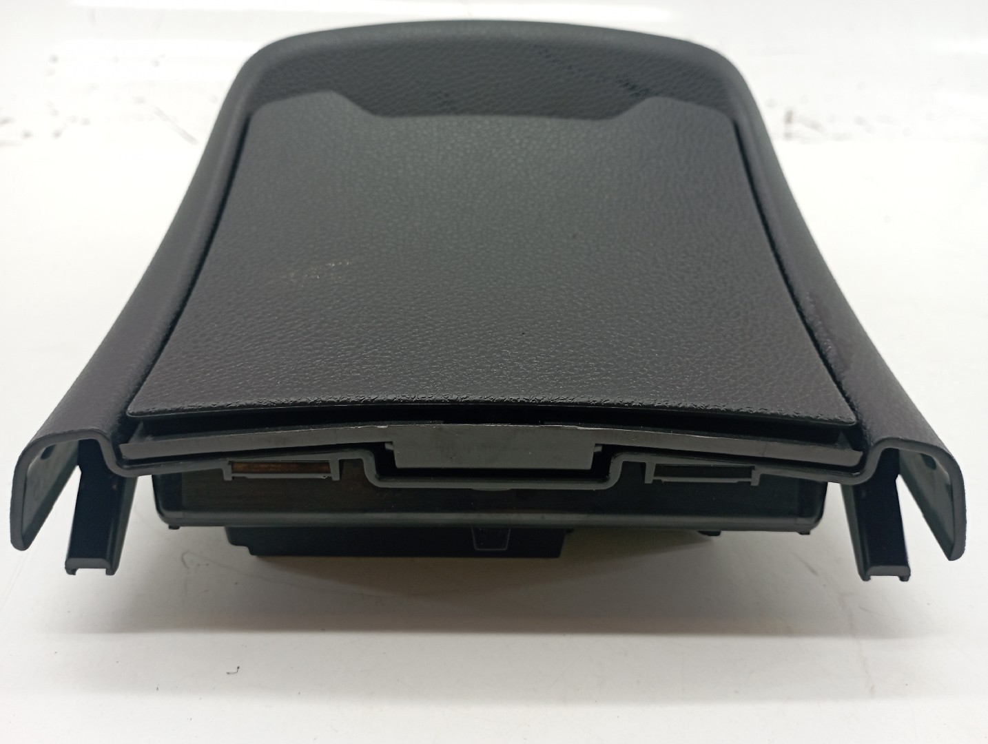 Consola central com difusor de ar MERCEDES-BENZ C-CLASS (W205) | 13 -  Imagem-3